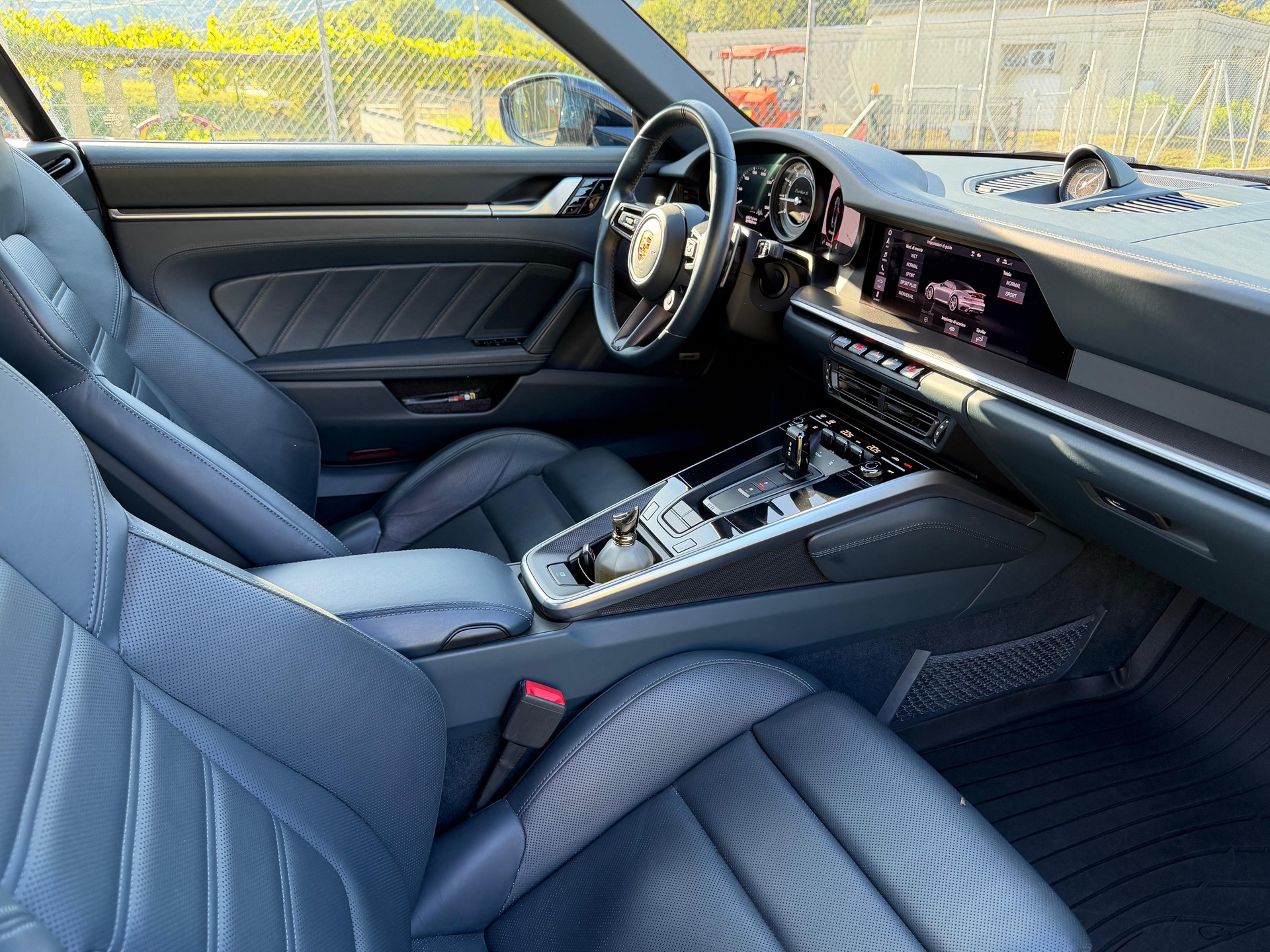 PORSCHE 911 Turbo S Cabriolet PDK | 650 PS | CH Auto Inkl. Approved Garantie 08.2027 | Service Porsche 07.2026-image-8