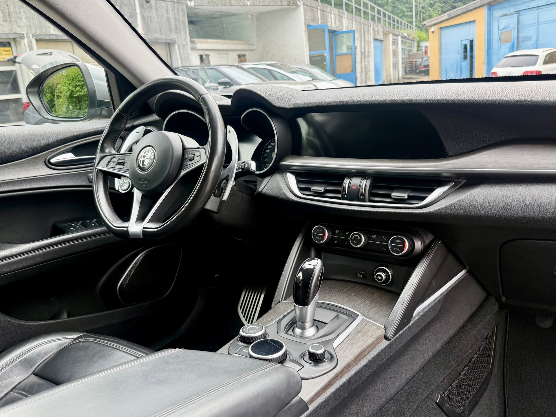 ALFA ROMEO Stelvio 2.2 JTDM Executive Q4 Automatic-image-11
