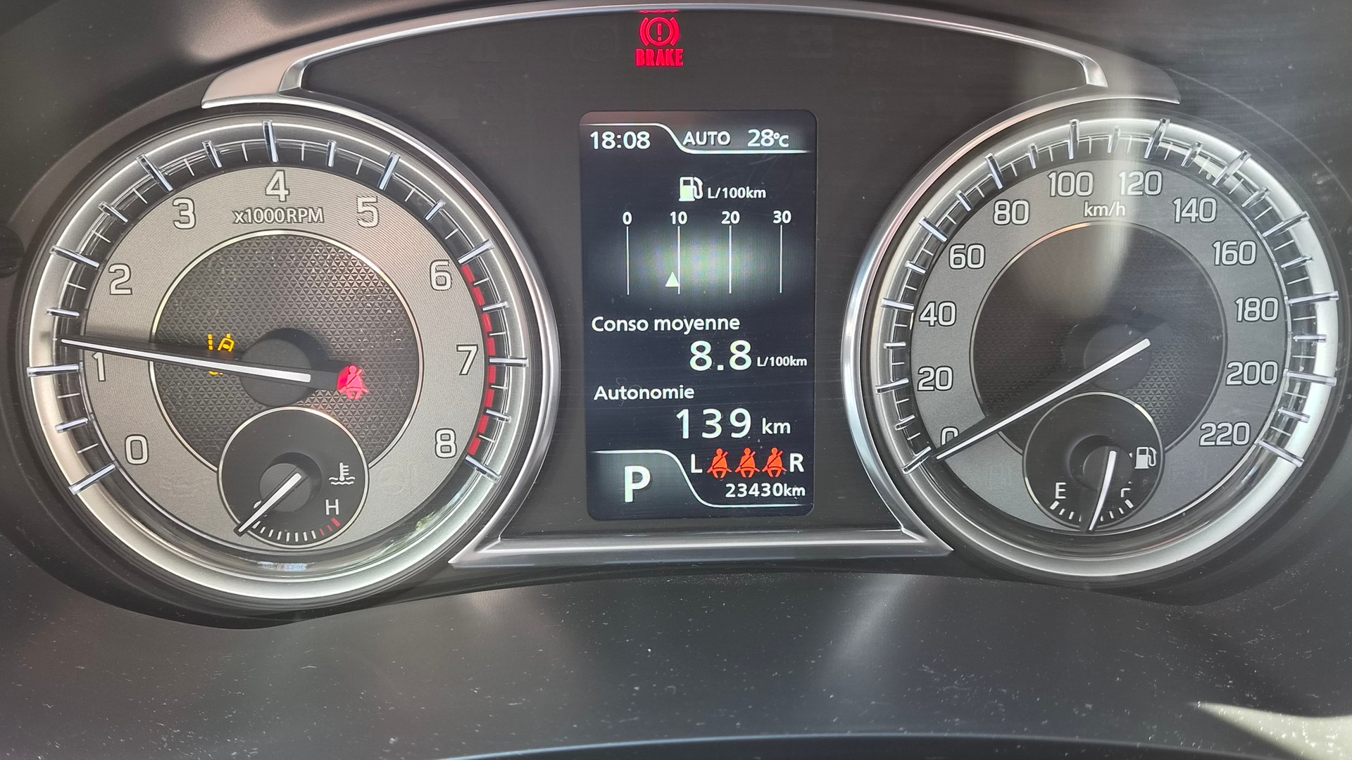 SUZUKI 1.4 T Piz Sulai Top Hybrid 4x4-image-4