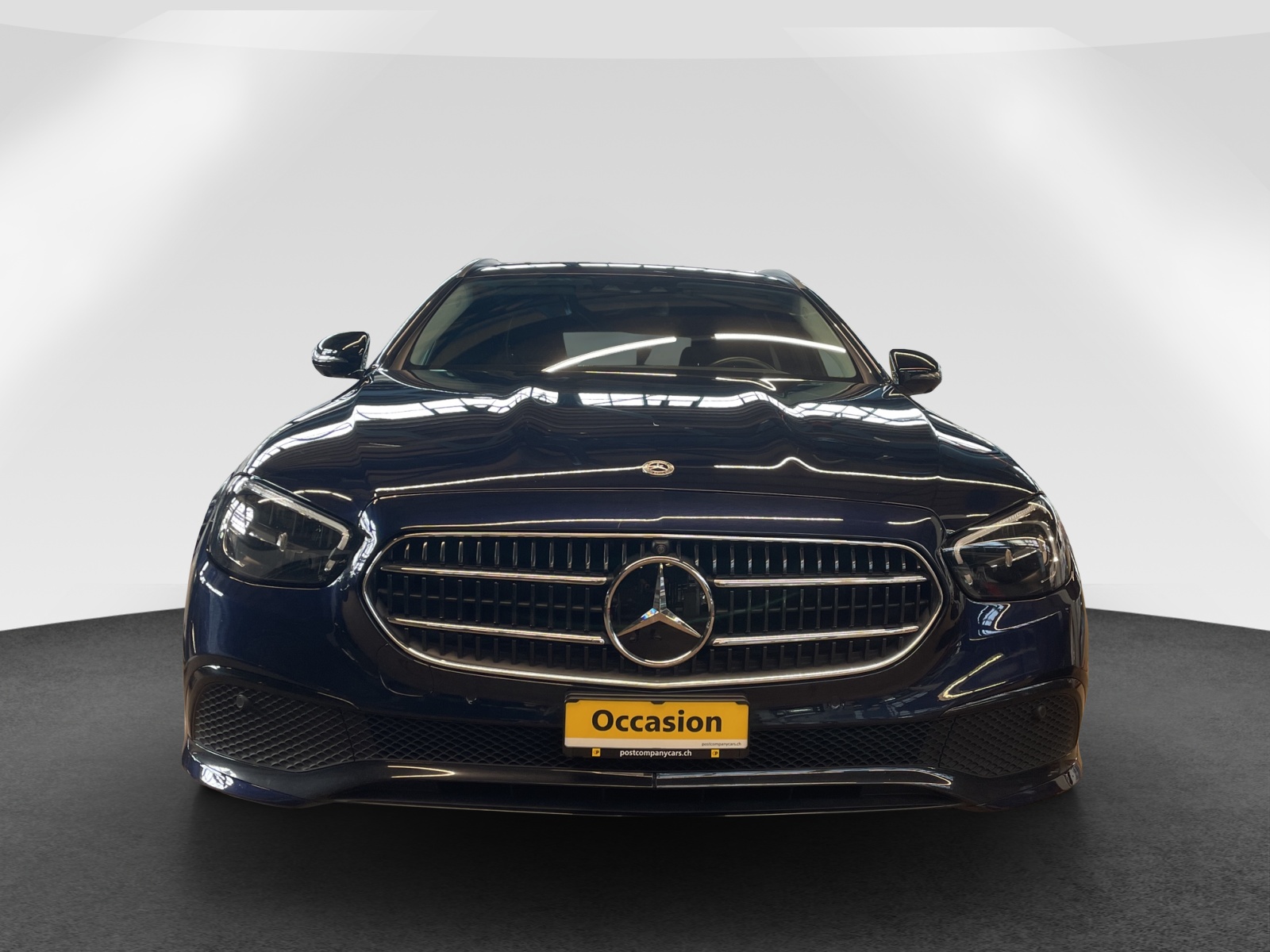 MERCEDES-BENZ E 220 d Avantgarde 4matic Kombi-image-1