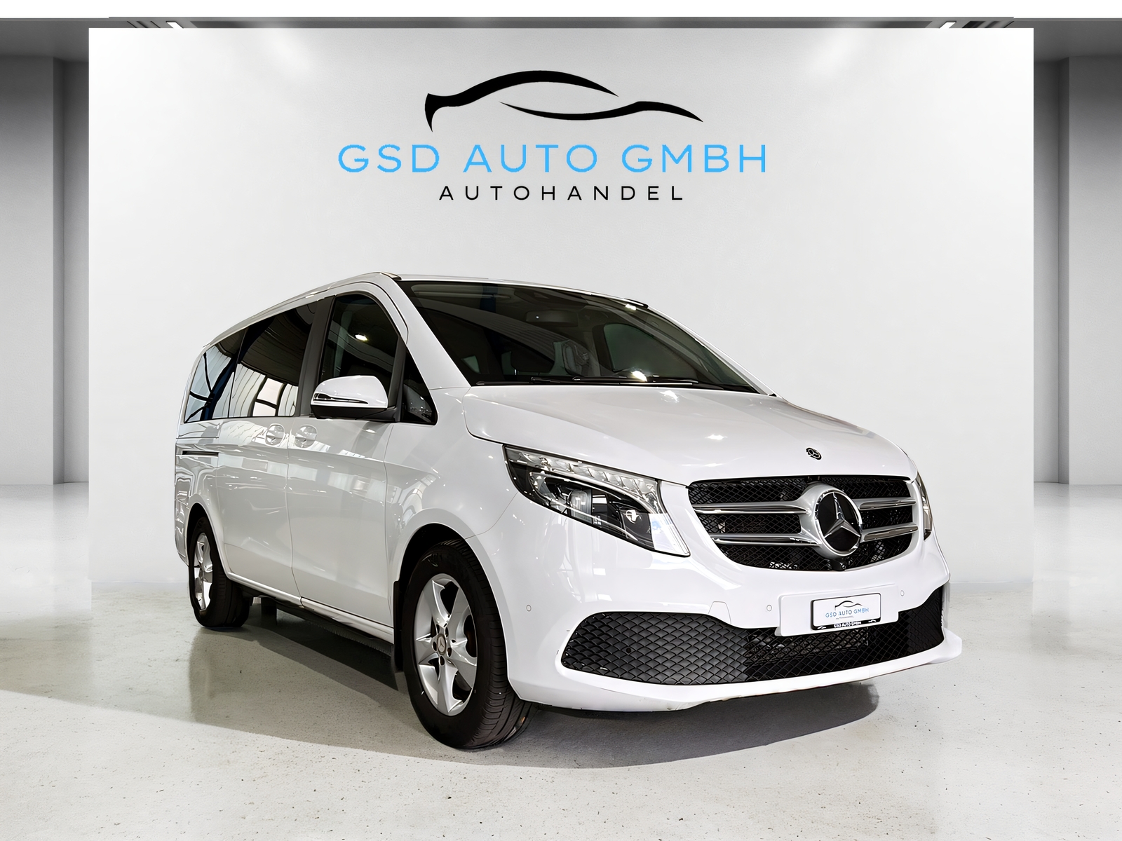 MERCEDES-BENZ V 300 d lang 4Matic 9G-Tronic**6-Plätzer,Anhängerkupplung,360 Kamera**-image-5
