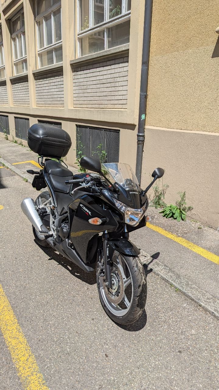 HONDA CBR 250 RA-image-8