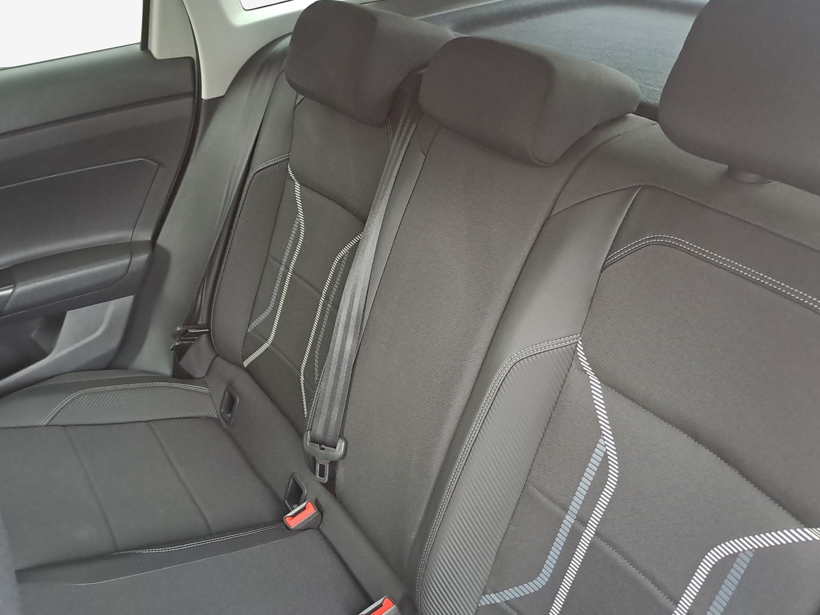 VW Taigo 1.5 TSI Style DSG-image-11