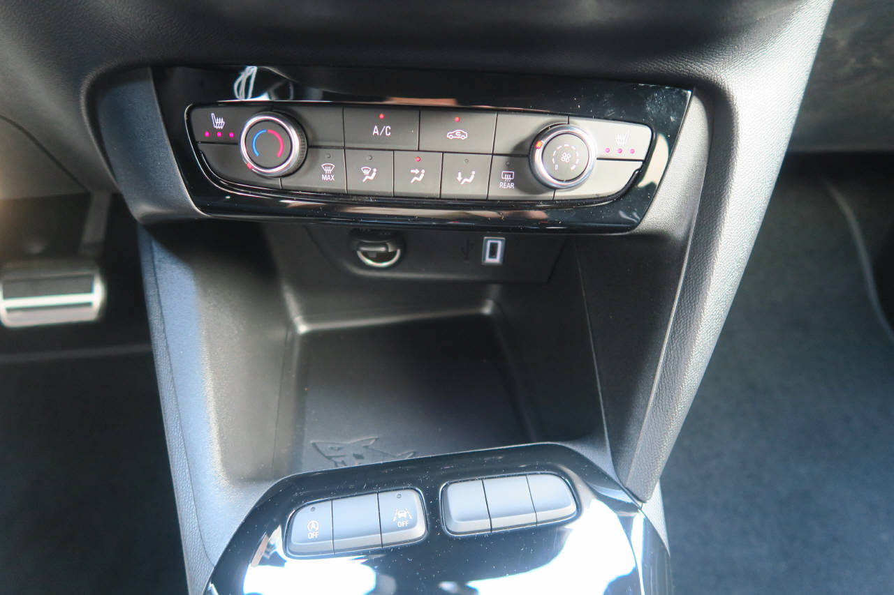 OPEL Corsa 1.2 T Hybrid Viva-image-12