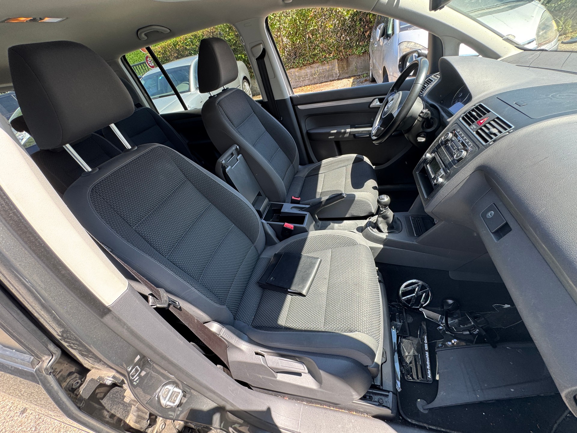 VW Touran 2.0 TDI Comfortline-image-6