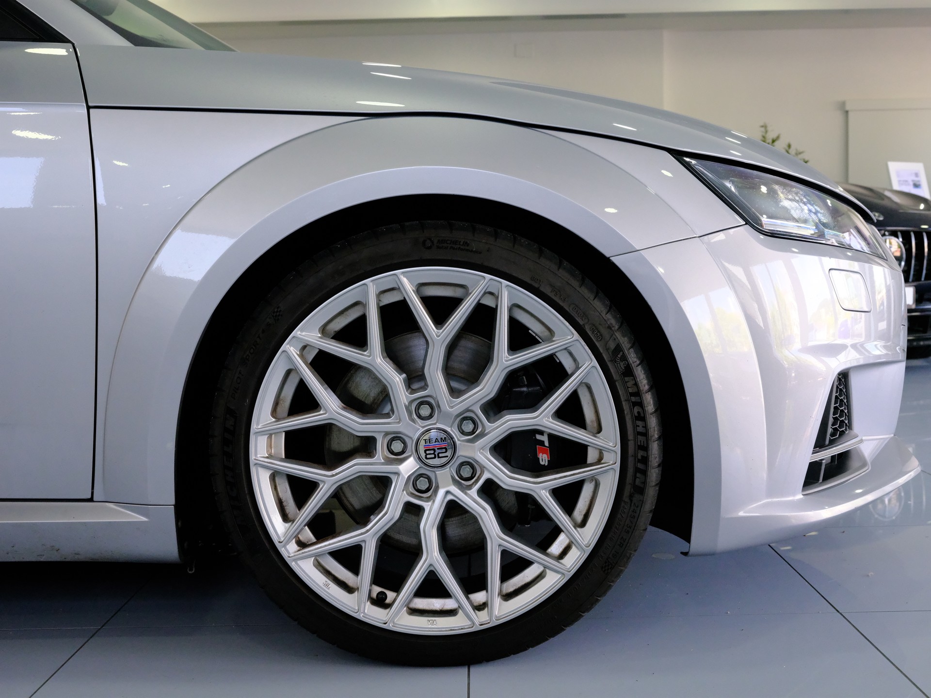 AUDI TTS Coupé 2.0 TFSI quattro-image-16