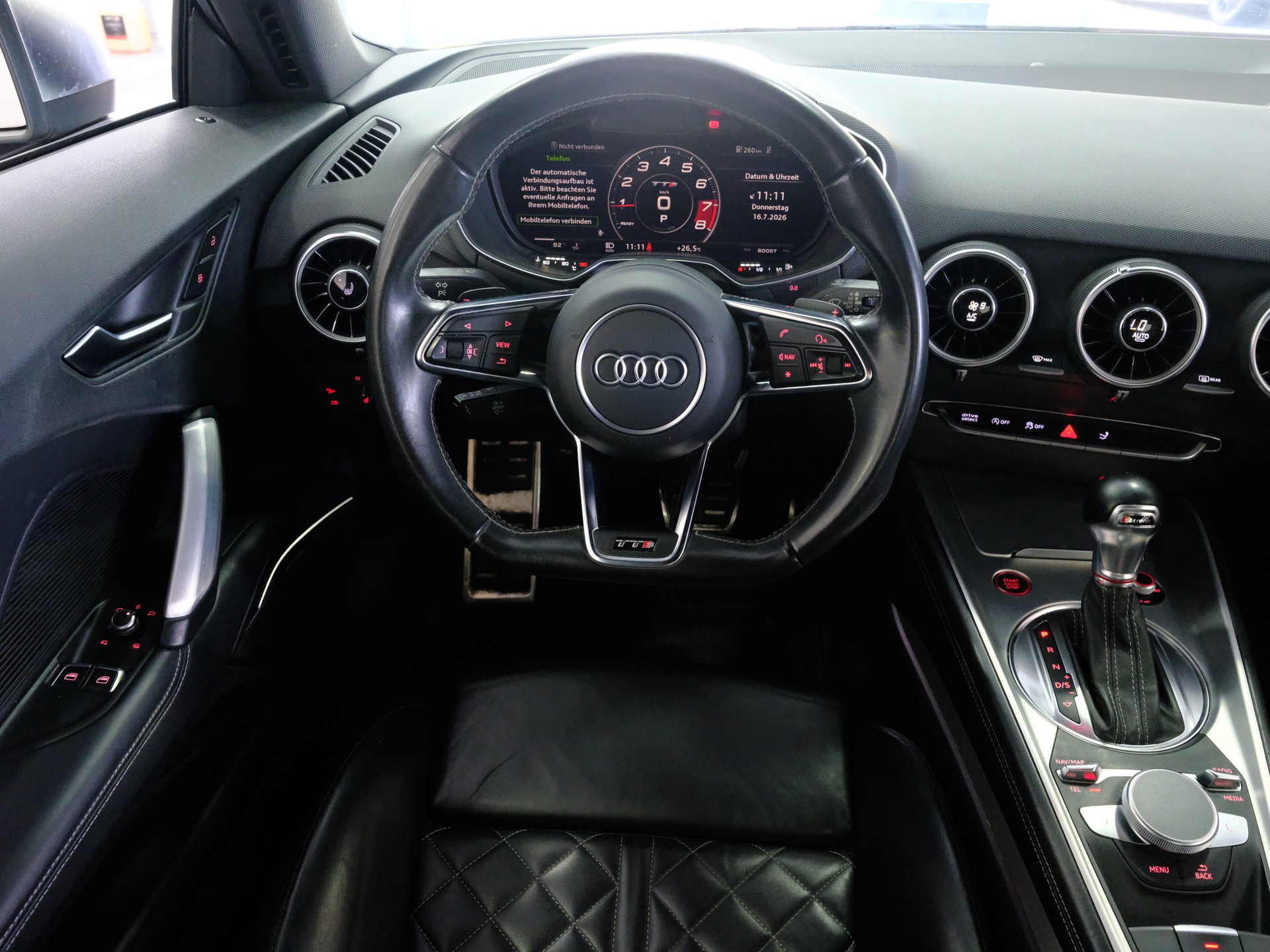 AUDI TTS Coupé 2.0 TFSI quattro-image-11
