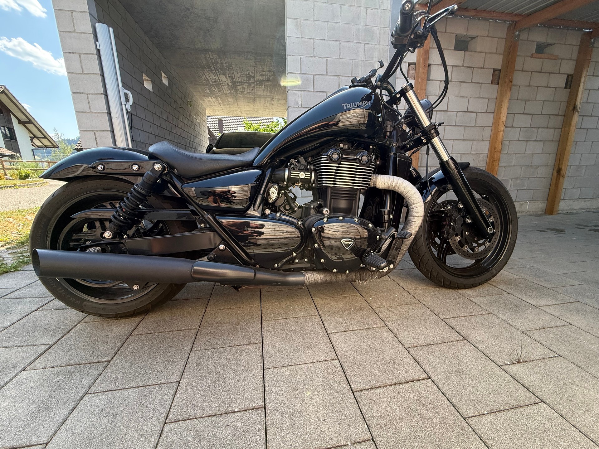 TRIUMPH Thunderbird 1600 ABS-image-2
