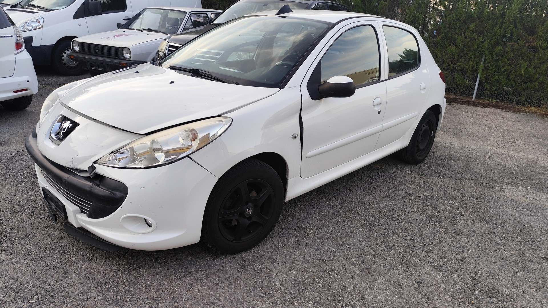 PEUGEOT 206+ 1.4 Trendy-image-2