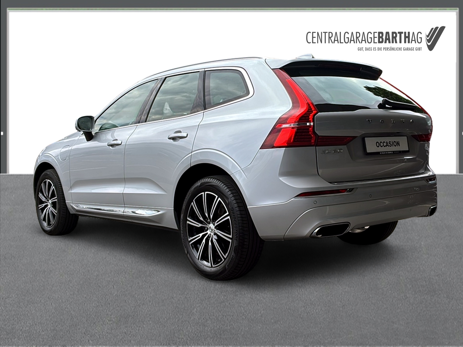 VOLVO XC60 2.0 T6 TE Inscription eAWD-showroom-element-3