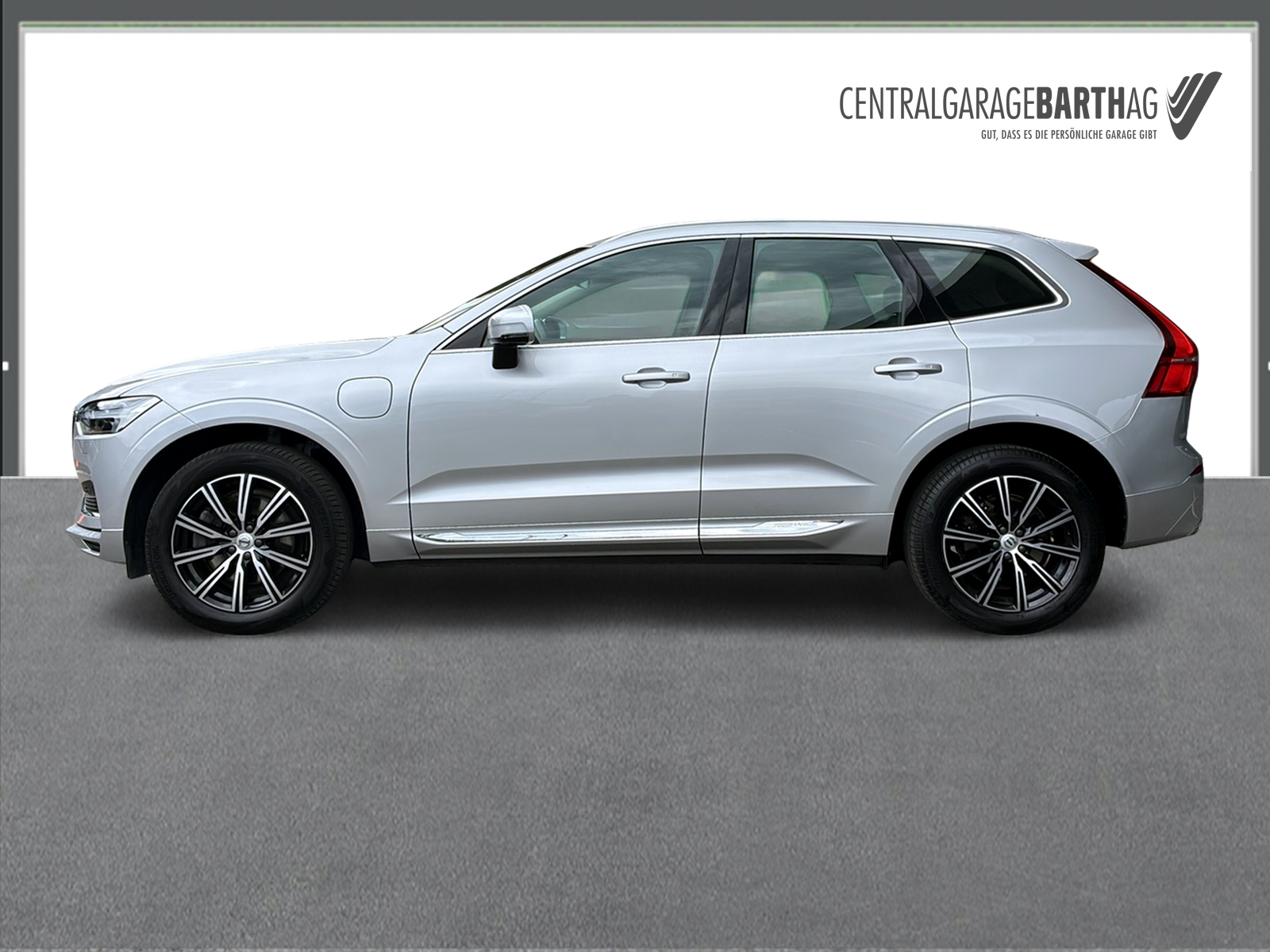 VOLVO XC60 2.0 T6 TE Inscription eAWD-image-6