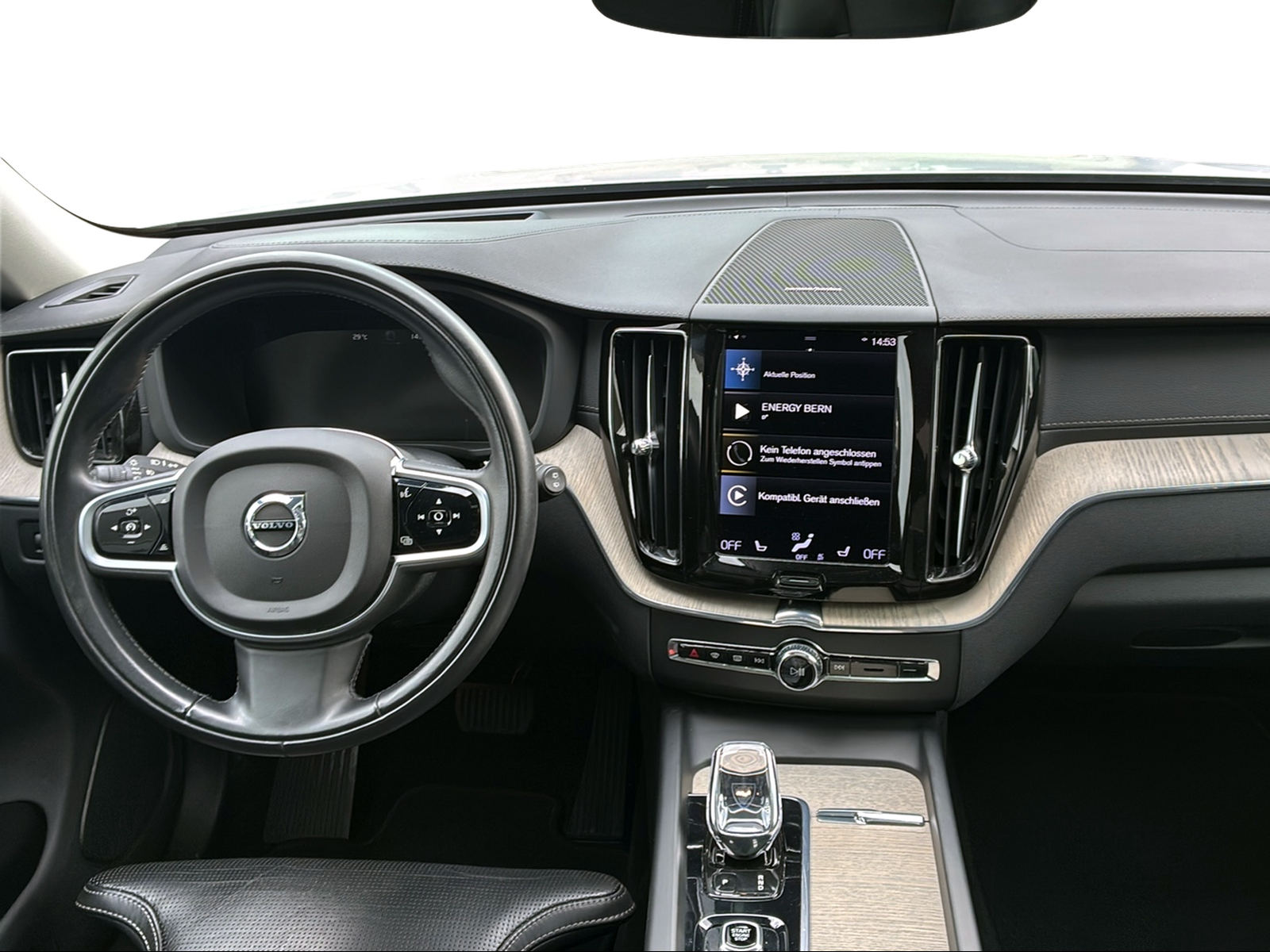 VOLVO XC60 2.0 T6 TE Inscription eAWD-image-10