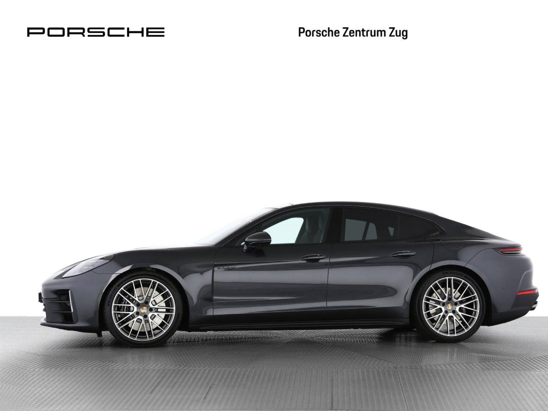 PORSCHE Panamera 4S E-Hybrid-image-5