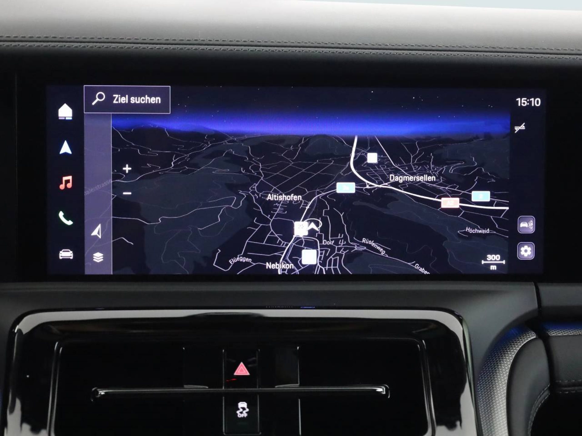 PORSCHE Panamera 4S E-Hybrid-image-15
