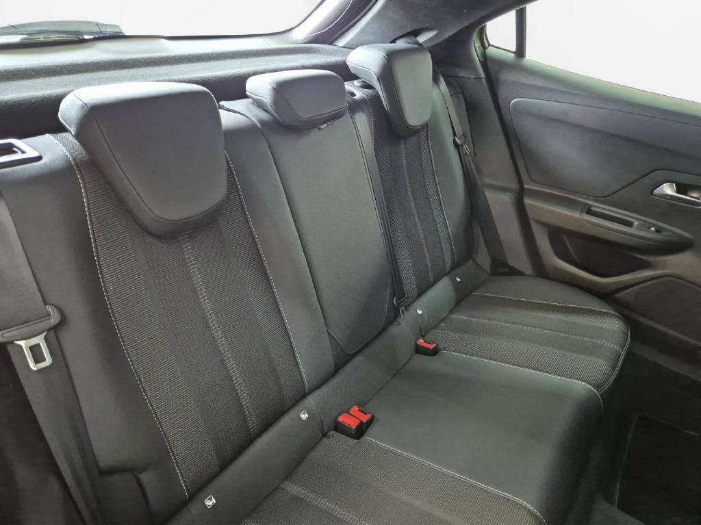 OPEL Mokka-e Elegance-image-7