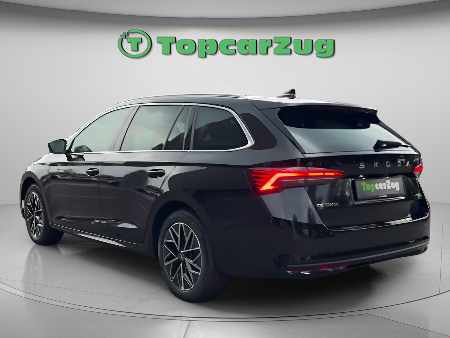 SKODA Octavia Combi 1.5 TSI mHEV DSG Selection-image-7