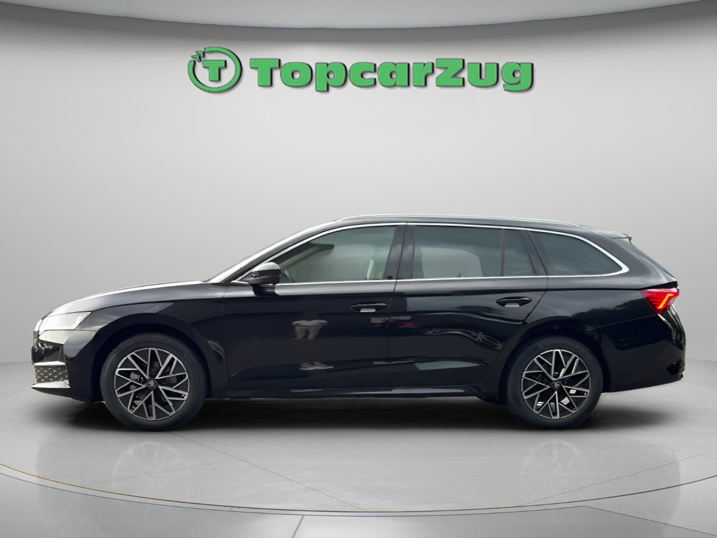 SKODA Octavia Combi 1.5 TSI mHEV DSG Selection-image-8