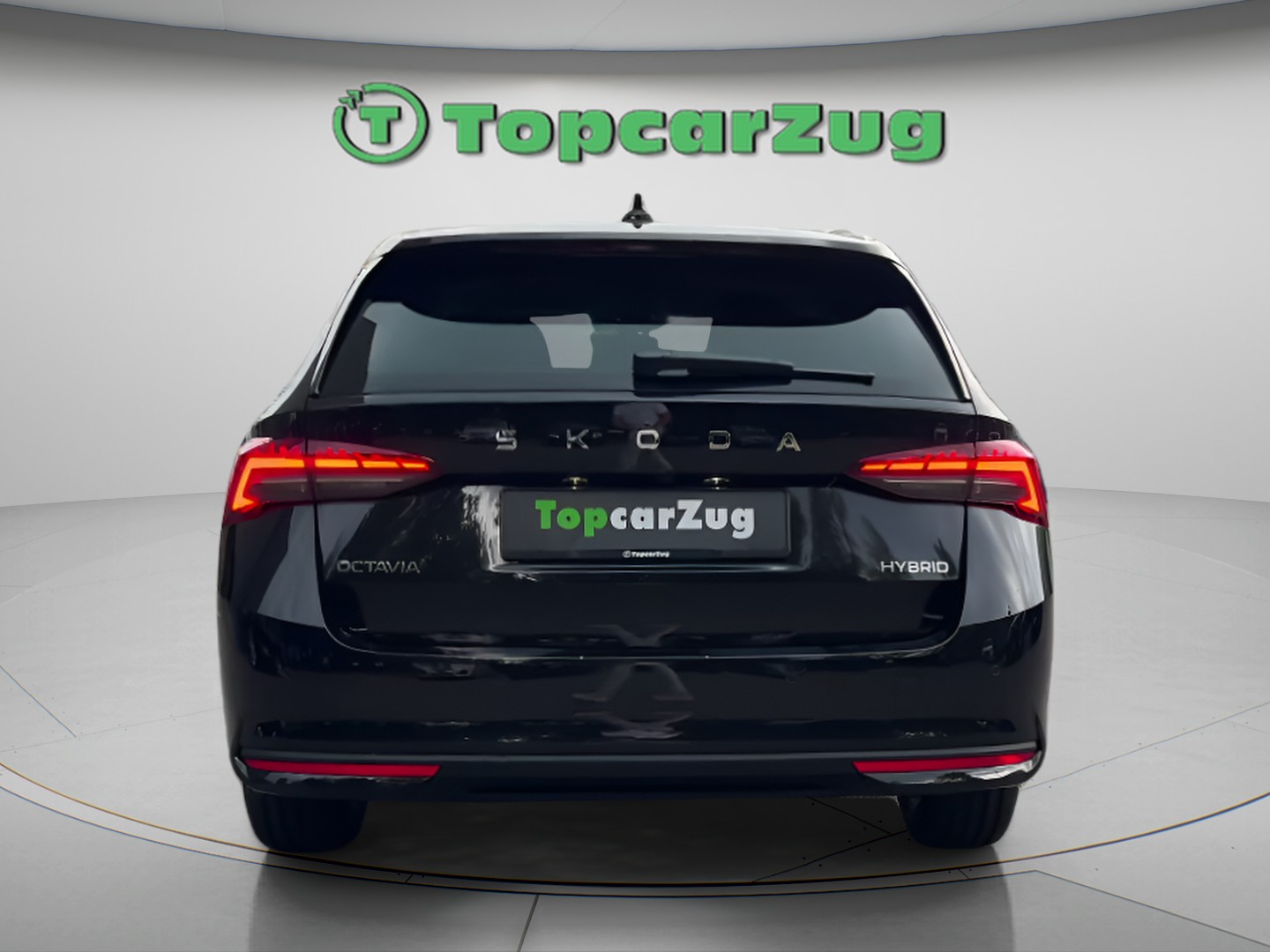SKODA Octavia Combi 1.5 TSI mHEV DSG Selection-image-6