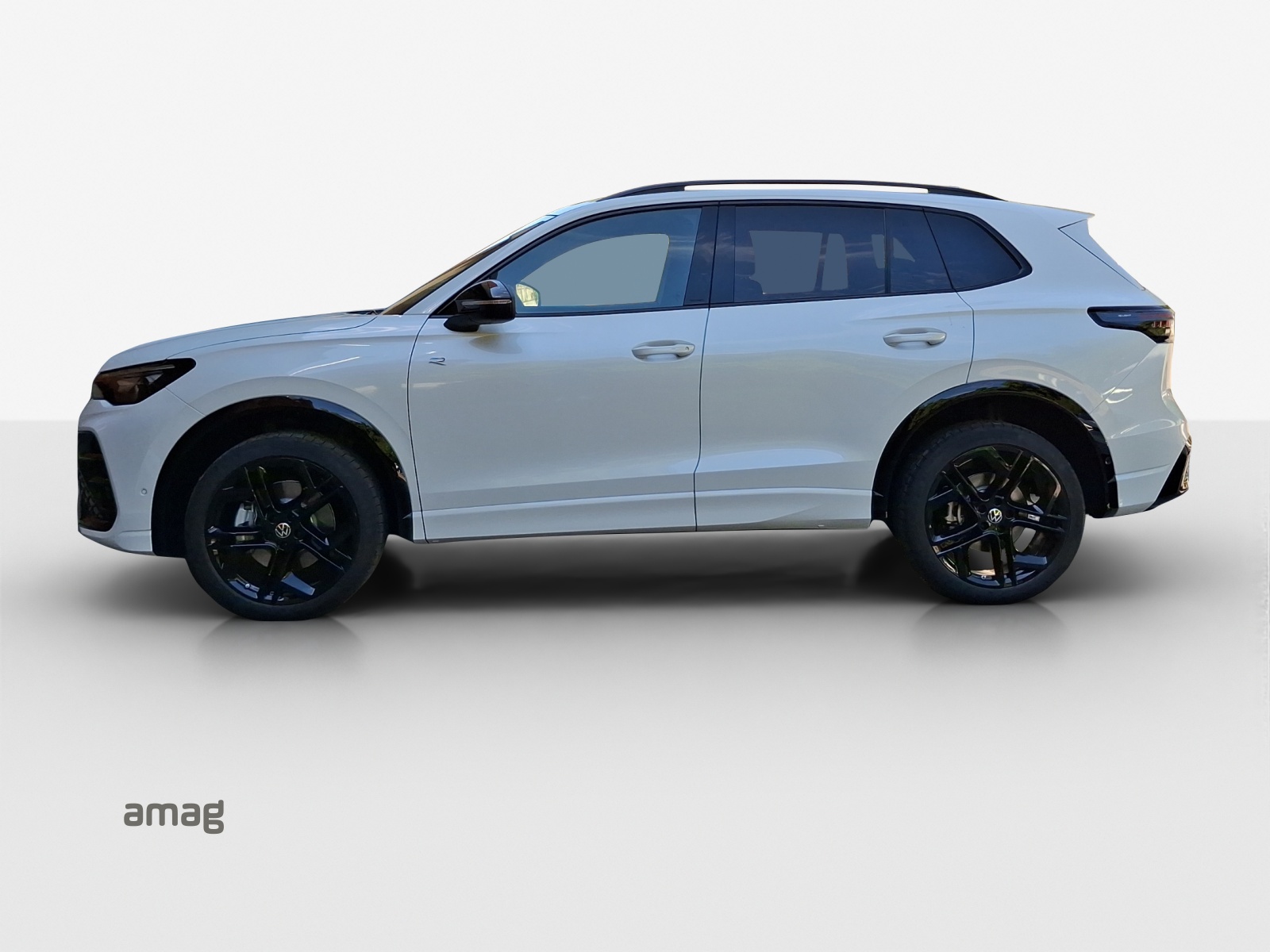 VW Tiguan 2.0 TSI DSG R-Line Plus 4Motion-image-1