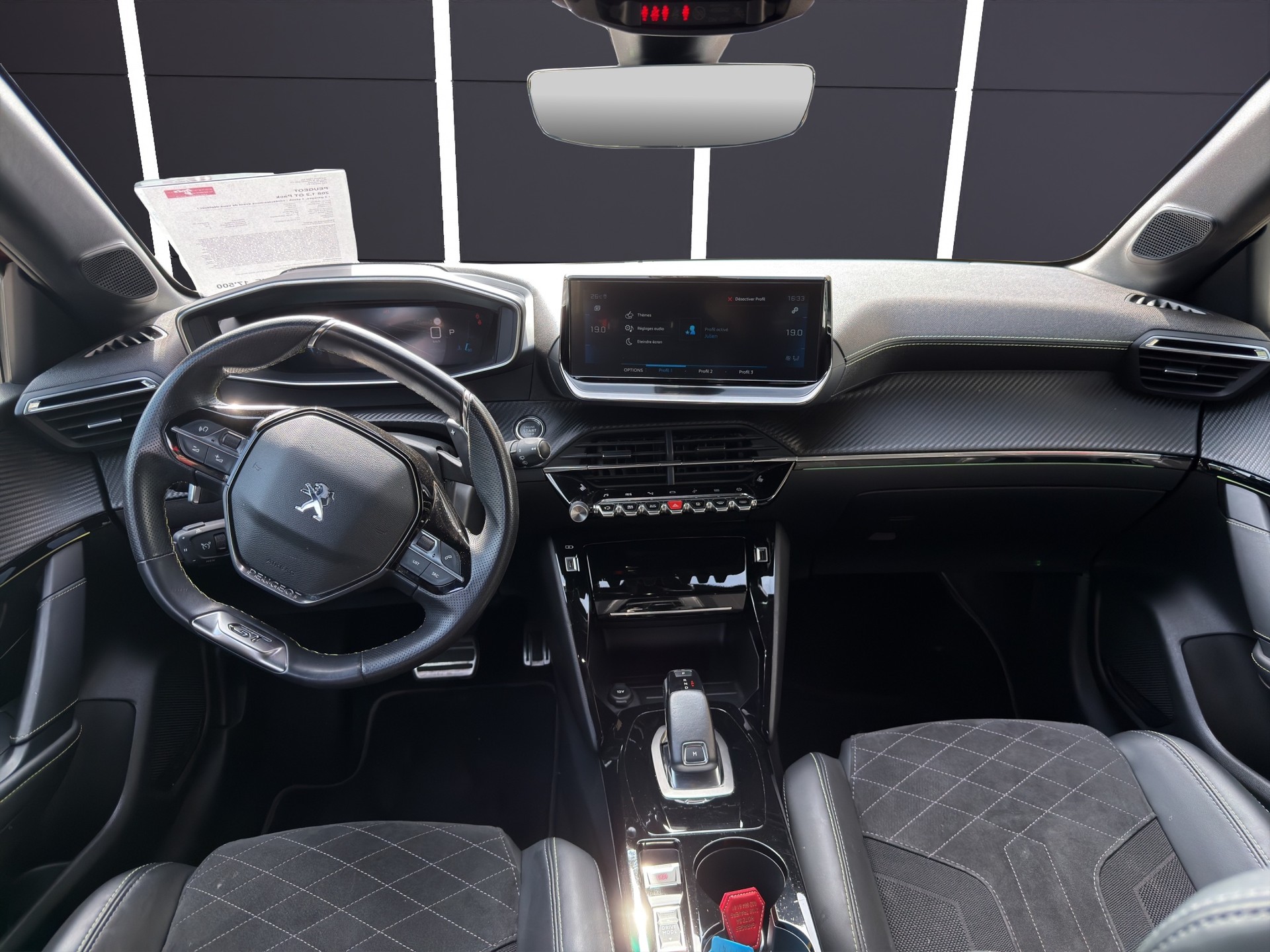 PEUGEOT 208 1.2 GT Pack-image-7