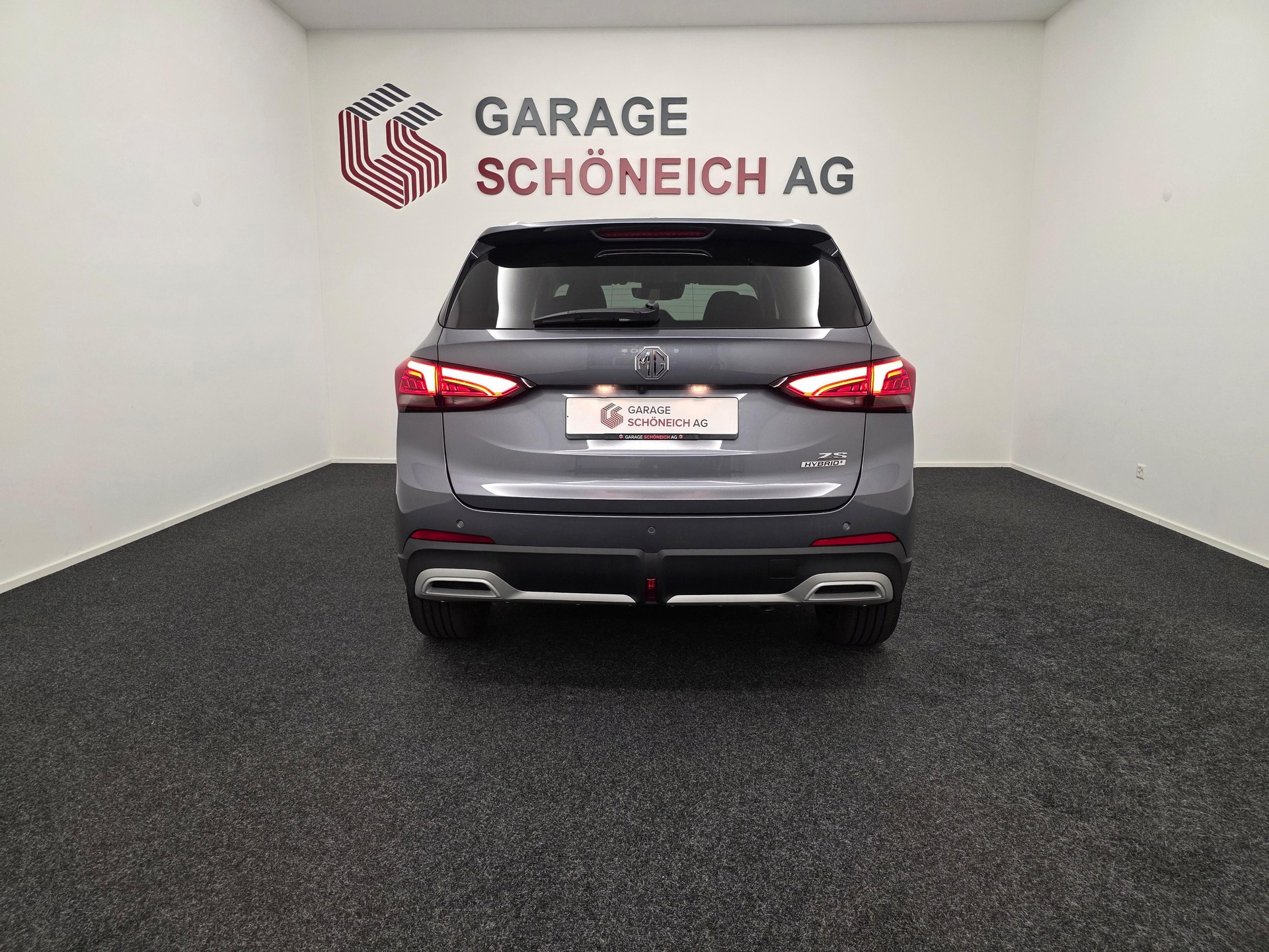 MG ZS 1.5 Hybrid+ Luxury-image-5
