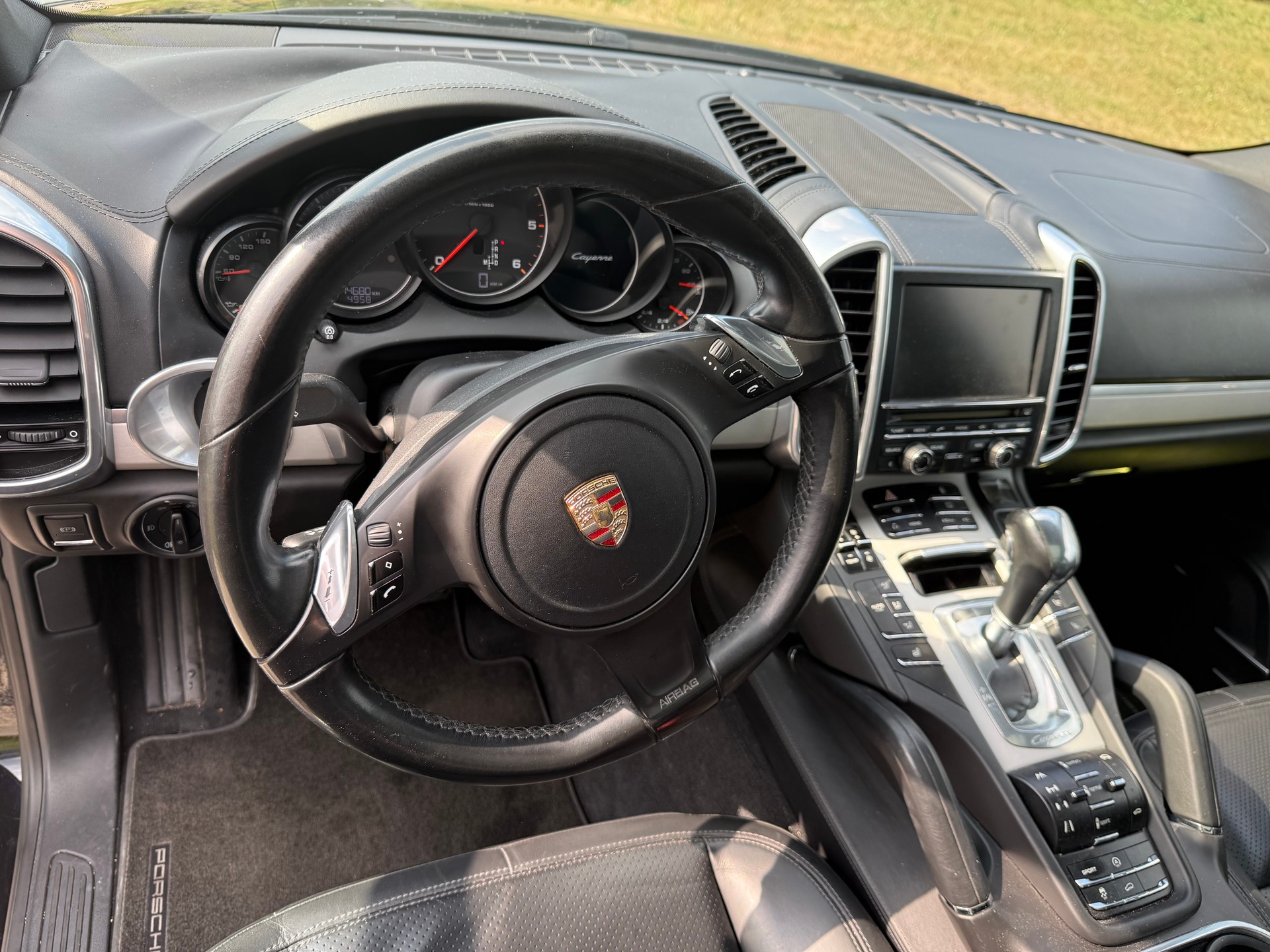 PORSCHE Cayenne Diesel-image-18
