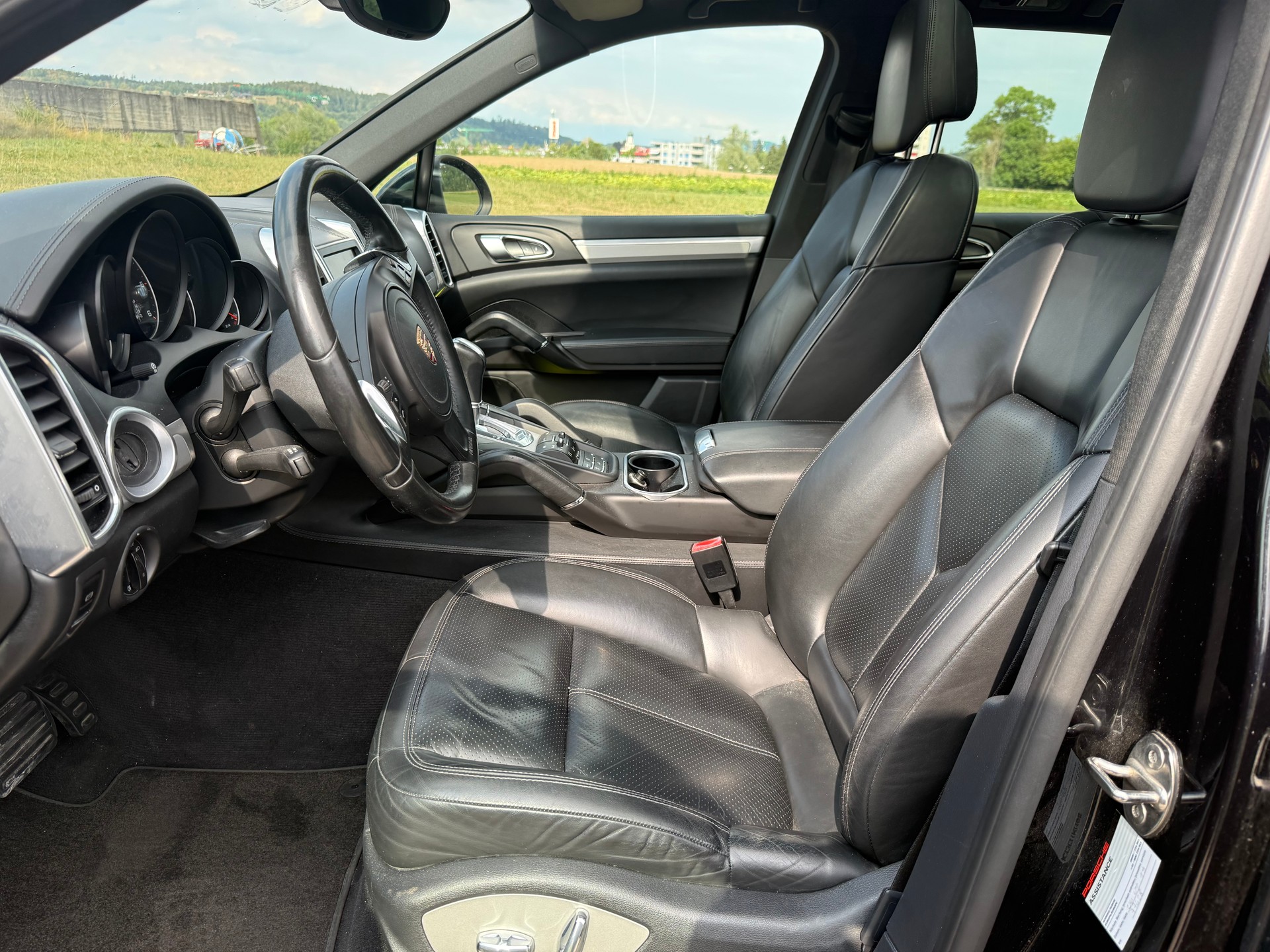 PORSCHE Cayenne Diesel-image-19