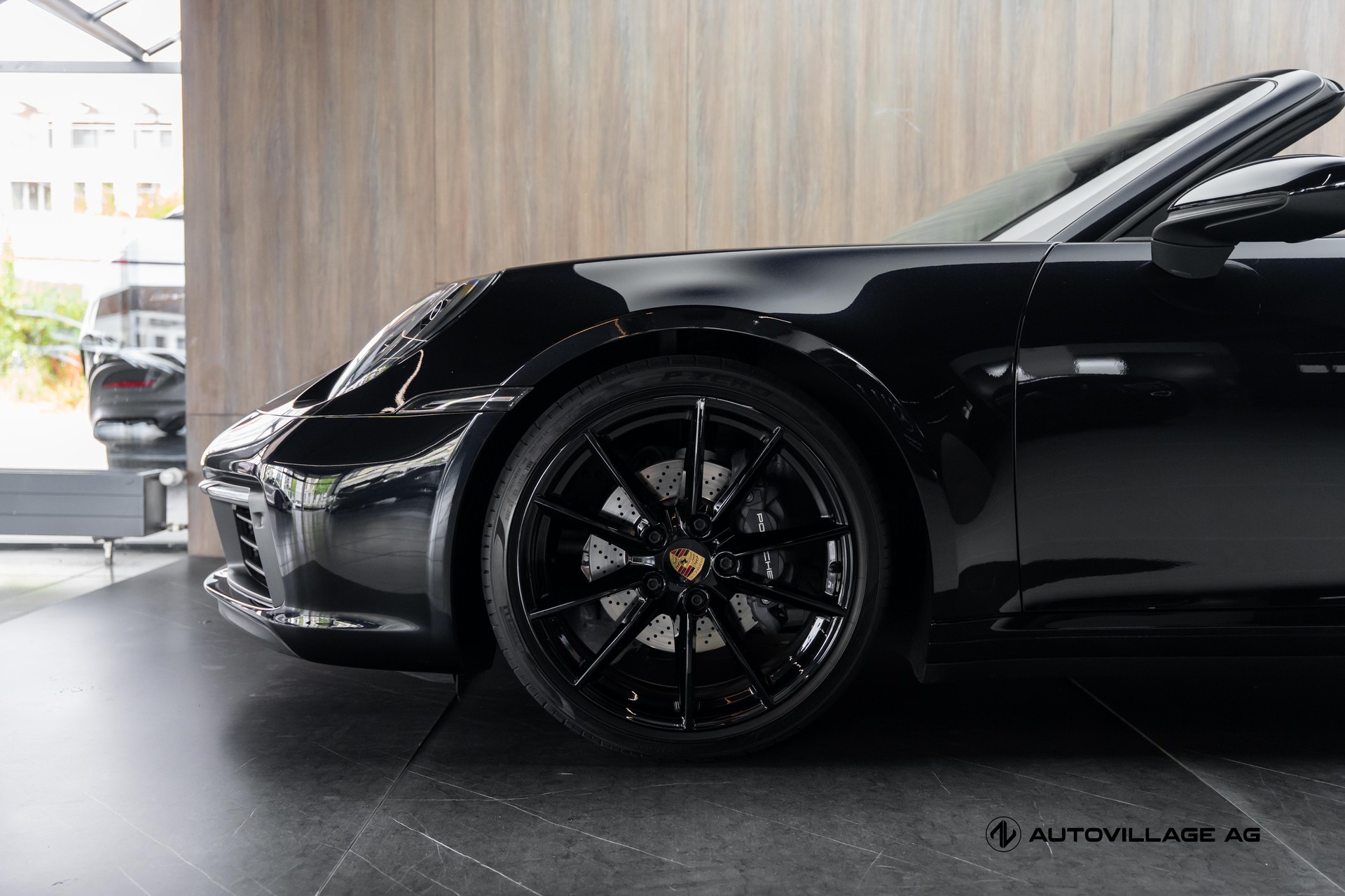 PORSCHE 911 Carrera 4 Cabriolet PDK-image-27