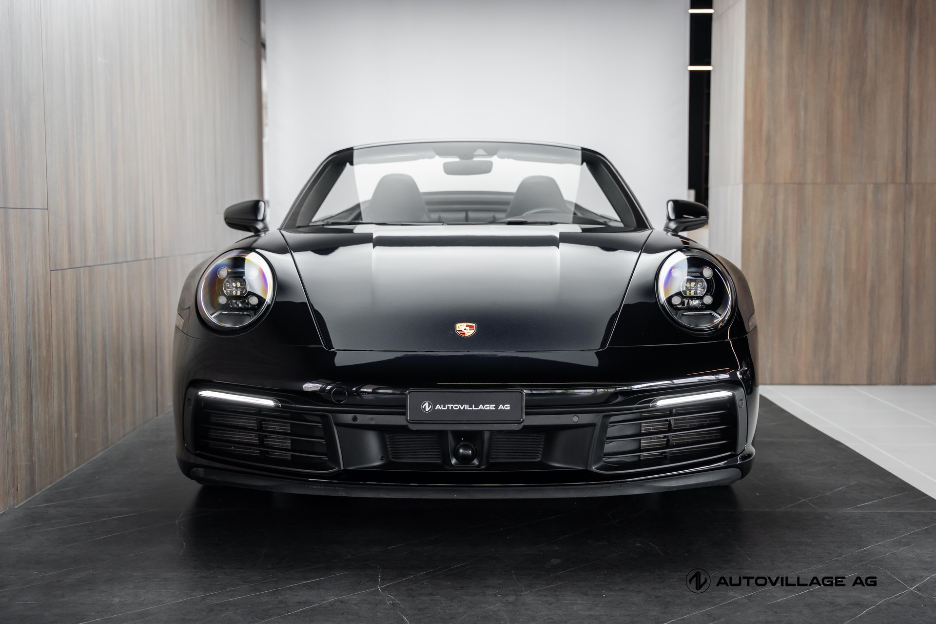 PORSCHE 911 Carrera 4 Cabriolet PDK-image-25