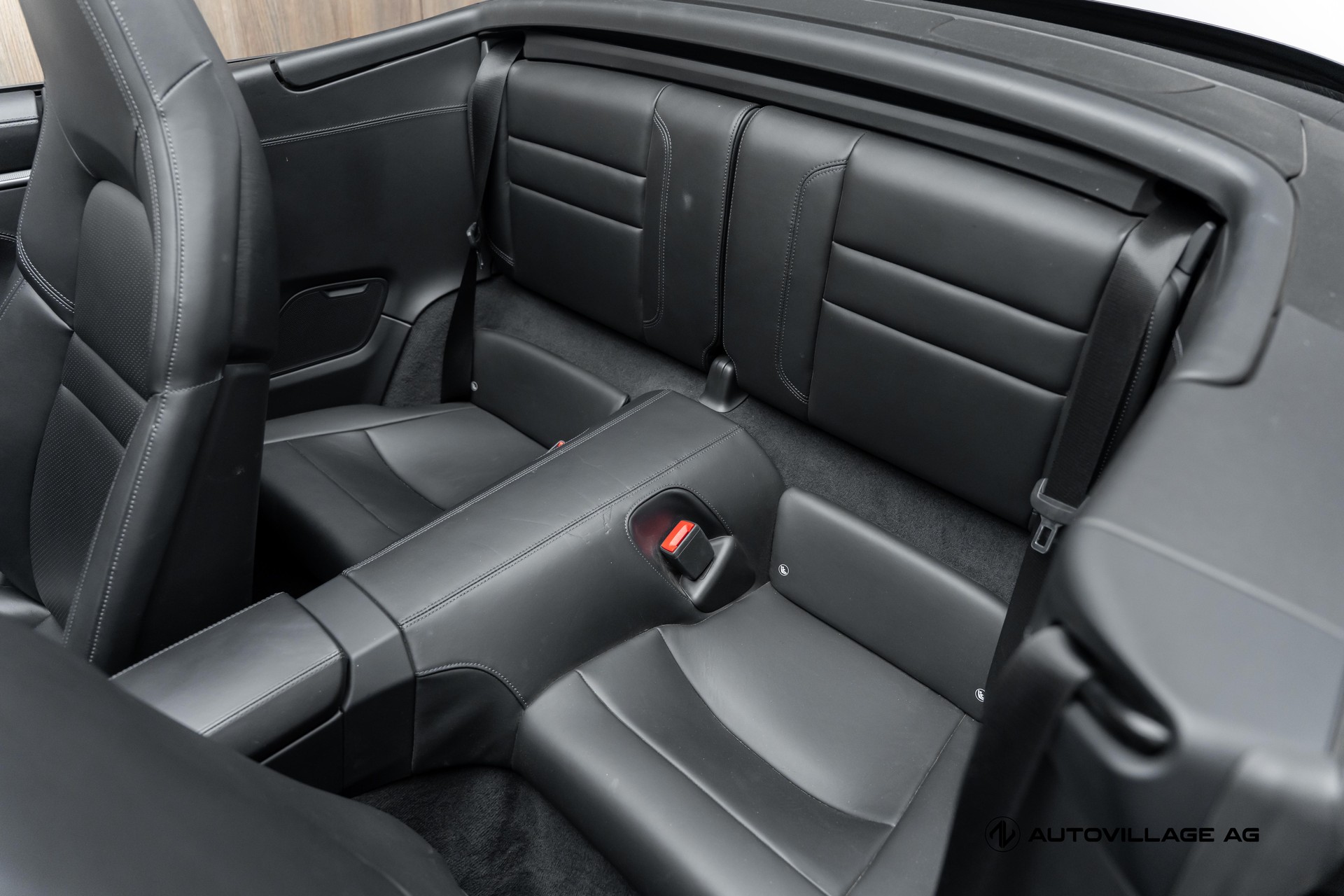 PORSCHE 911 Carrera 4 Cabriolet PDK-image-8