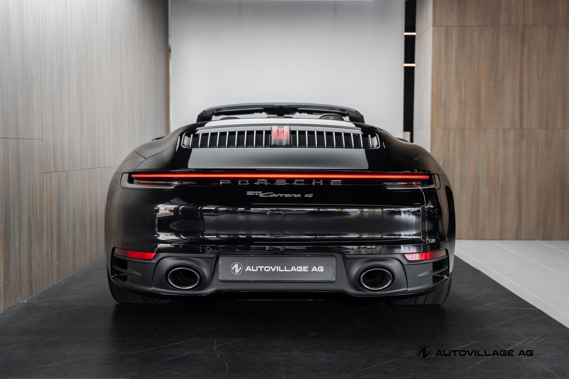 PORSCHE 911 Carrera 4 Cabriolet PDK-image-26