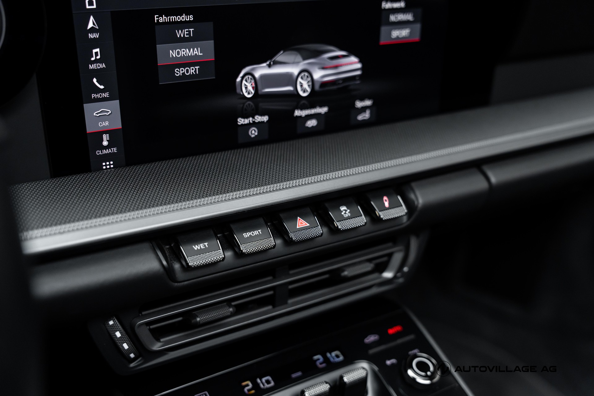 PORSCHE 911 Carrera 4 Cabriolet PDK-image-9
