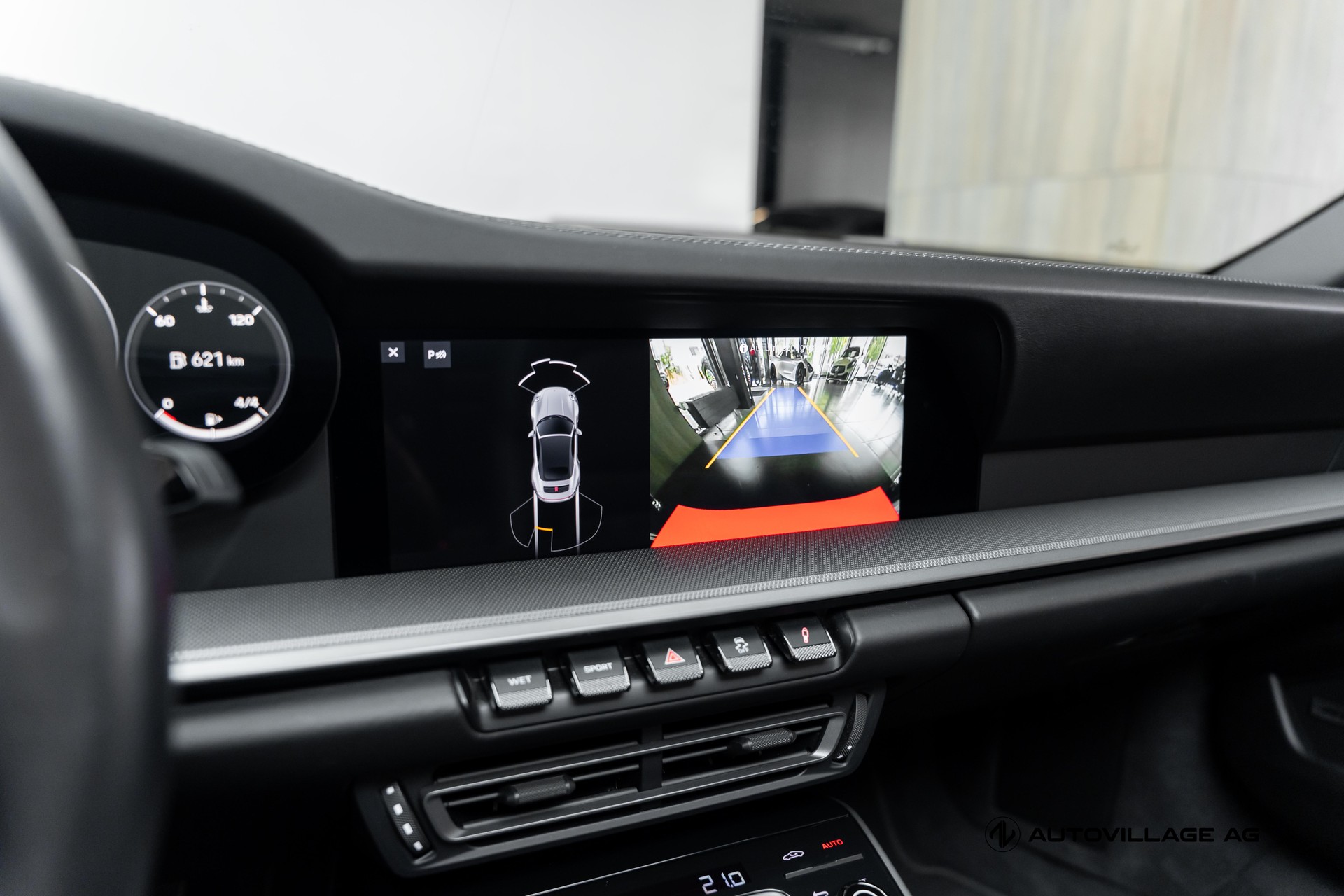 PORSCHE 911 Carrera 4 Cabriolet PDK-image-11