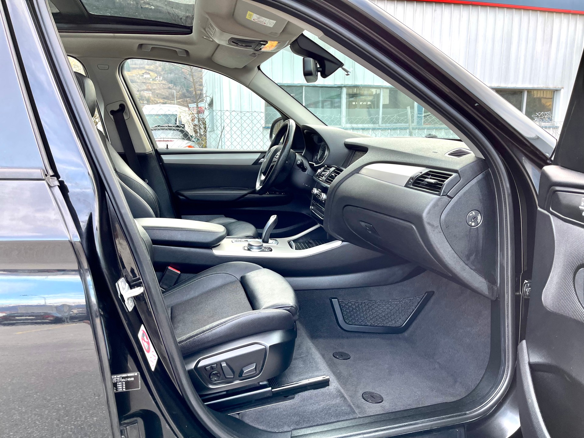 BMW X3 xDrive 20d M Sport Steptronic-image-25