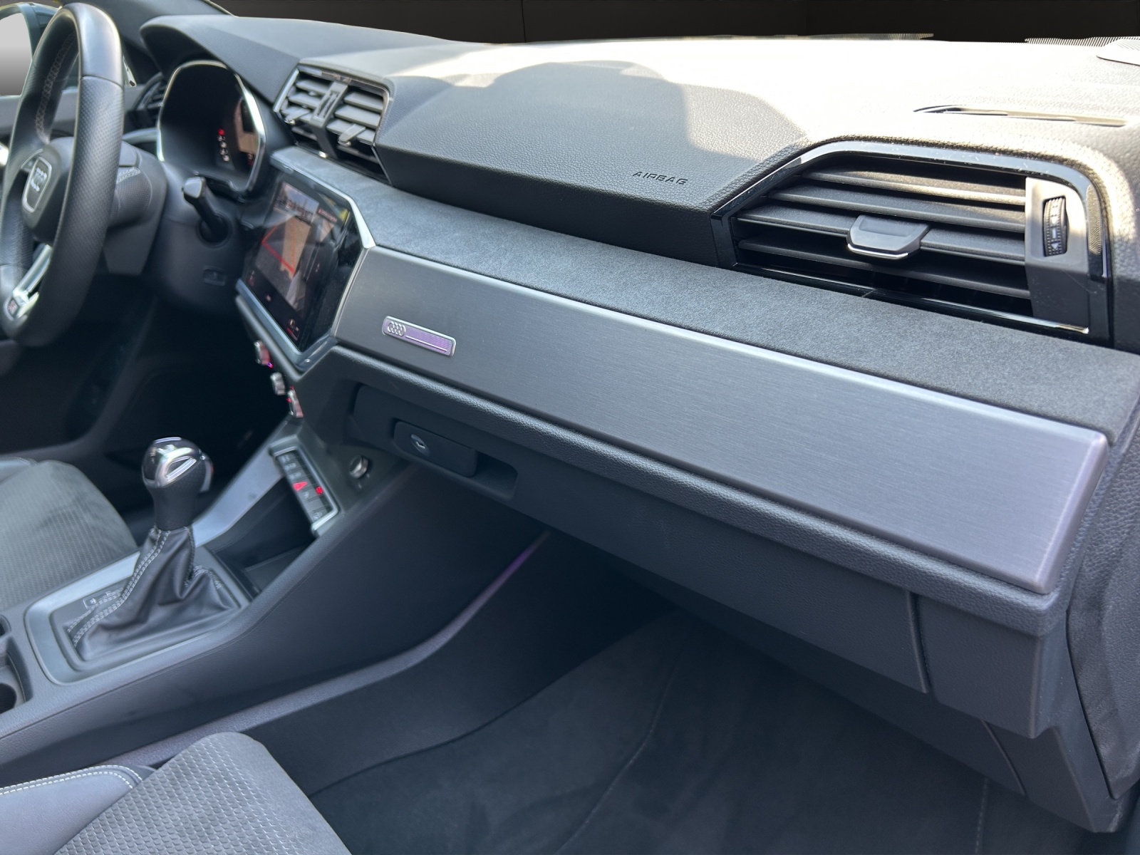 AUDI Q3 Sportback 35 TFSI S line Attraction S-tronic-image-20