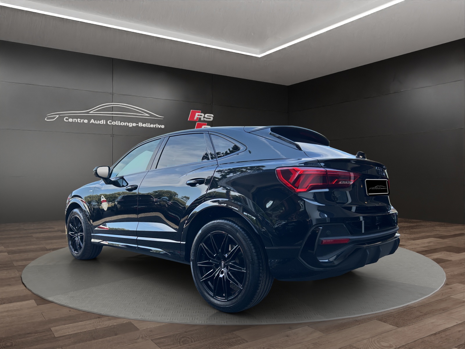 AUDI Q3 Sportback 35 TFSI S line Attraction S-tronic-image-3
