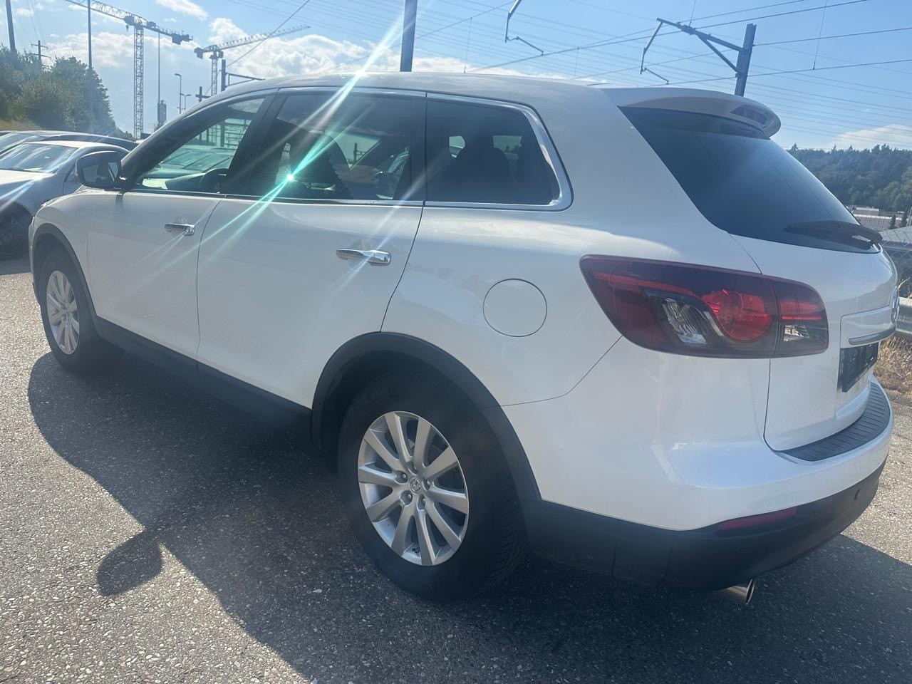 MAZDA CX-9 3.7 V6 Revolution Automatic-image-5