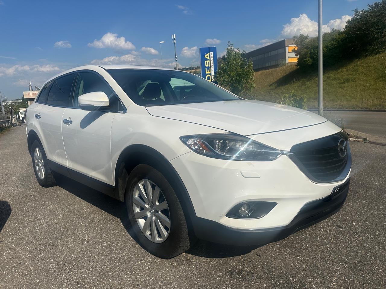 MAZDA CX-9 3.7 V6 Revolution Automatic-image-2