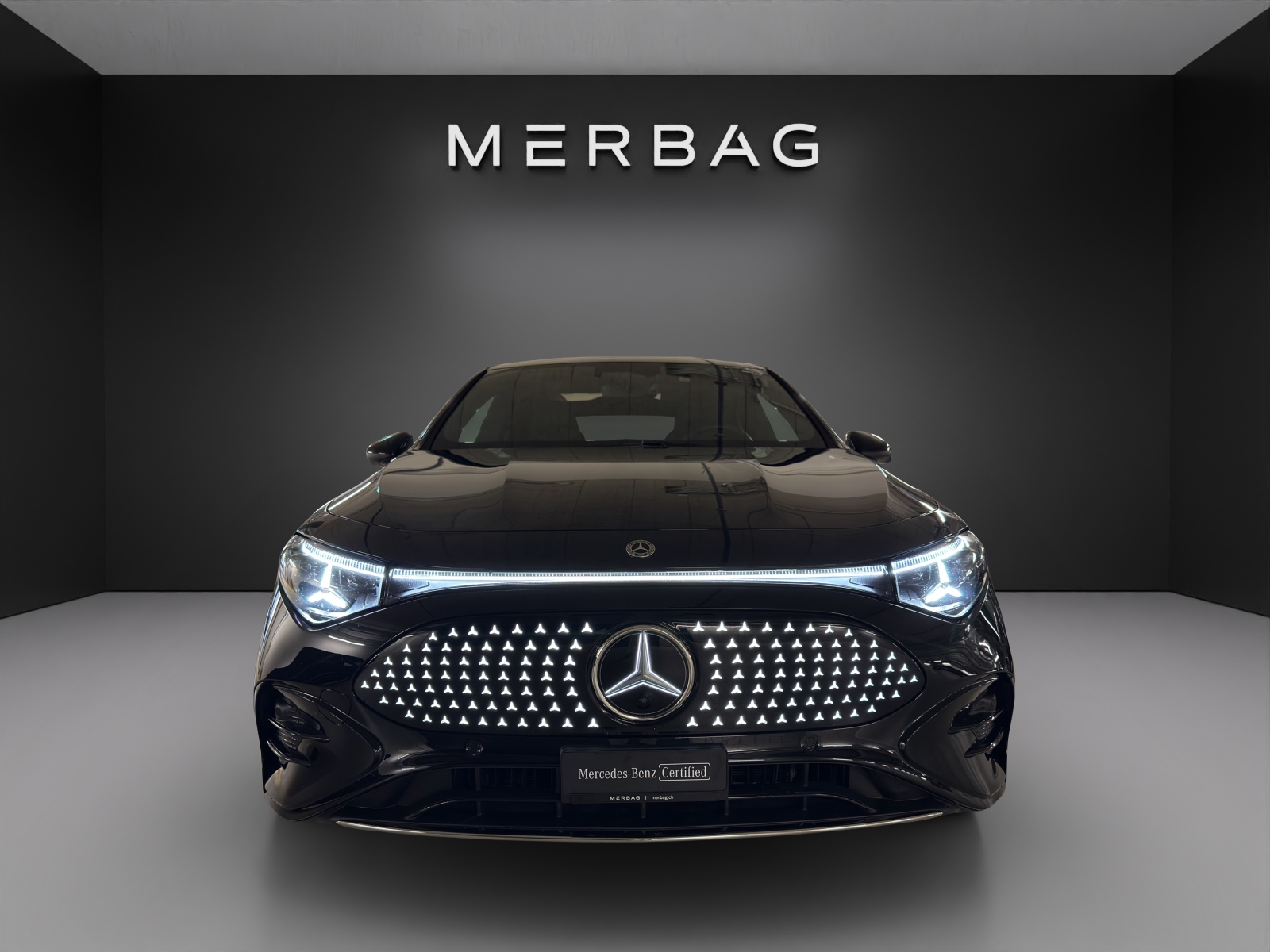 MERCEDES-BENZ CLA 350 4 Matic 85 kWh EQ-image-1