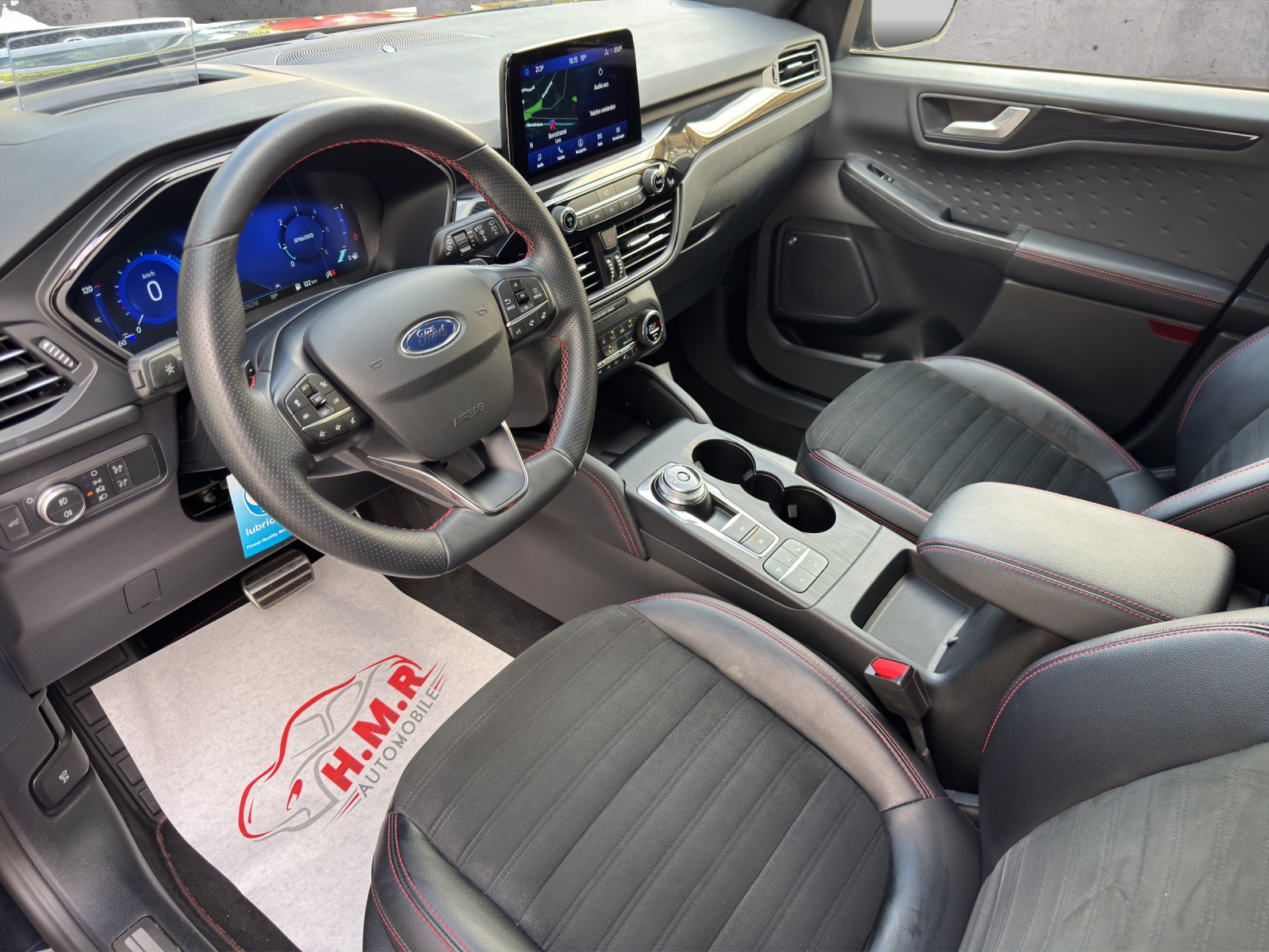 FORD Kuga 2.0 TDCi EcoBlue ST-Line X 4WD-image-8
