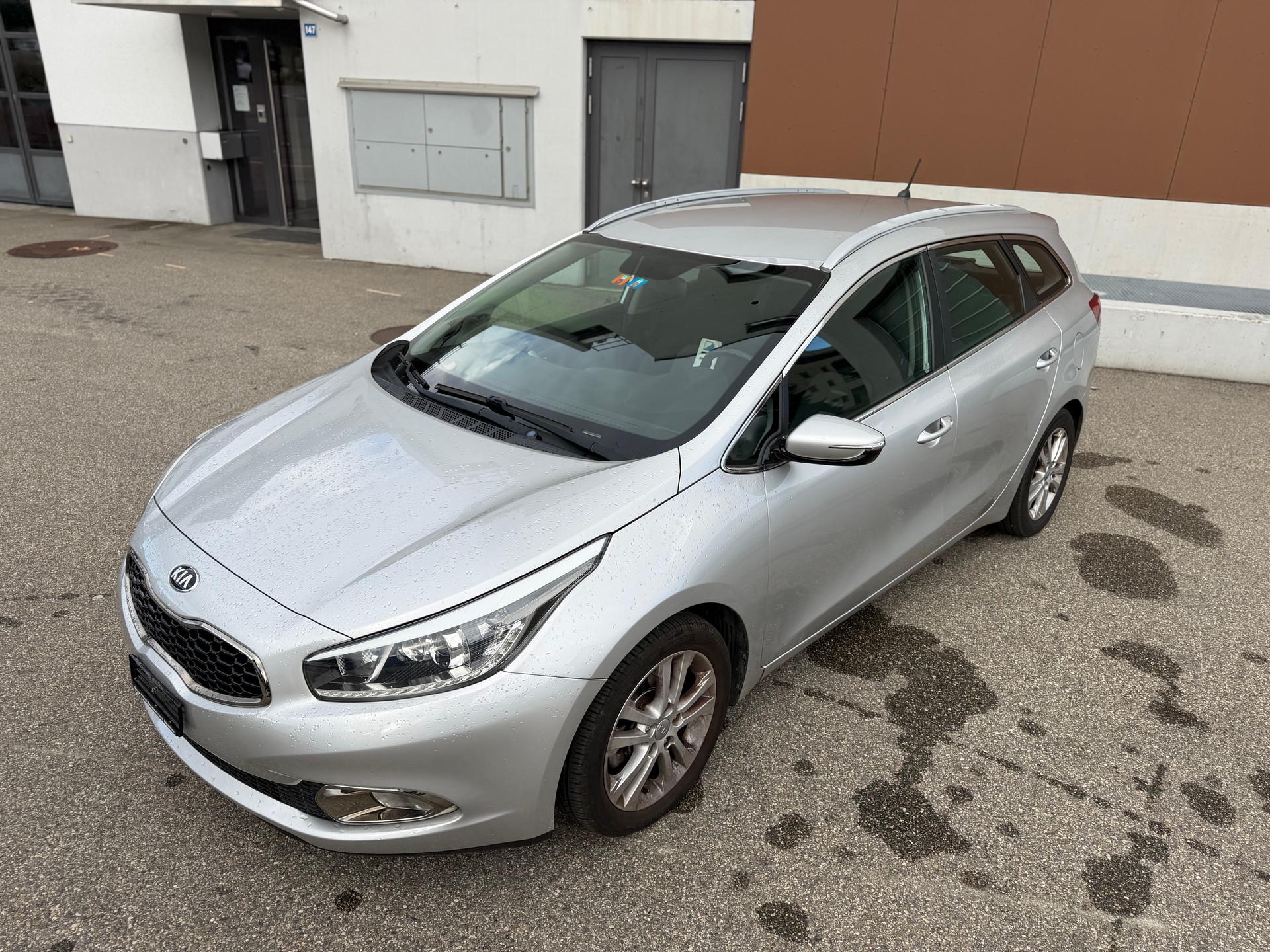 KIA Cee'd Sportswagon 1.6 GDi Trend-image-7
