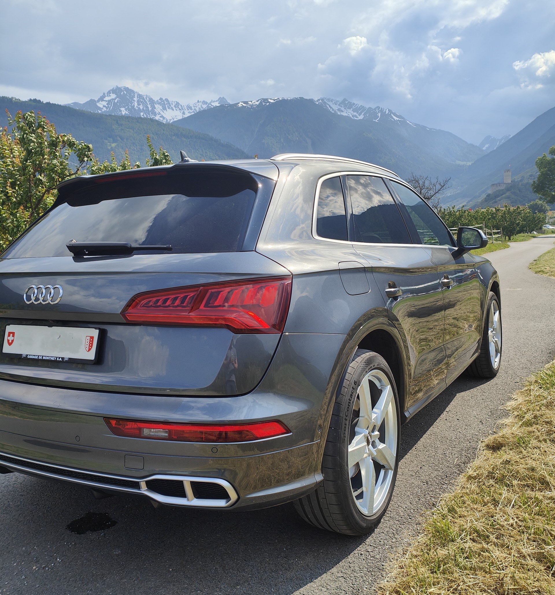 AUDI SQ5 3.0 V6 TFSI quattro T-Tronic-image-2