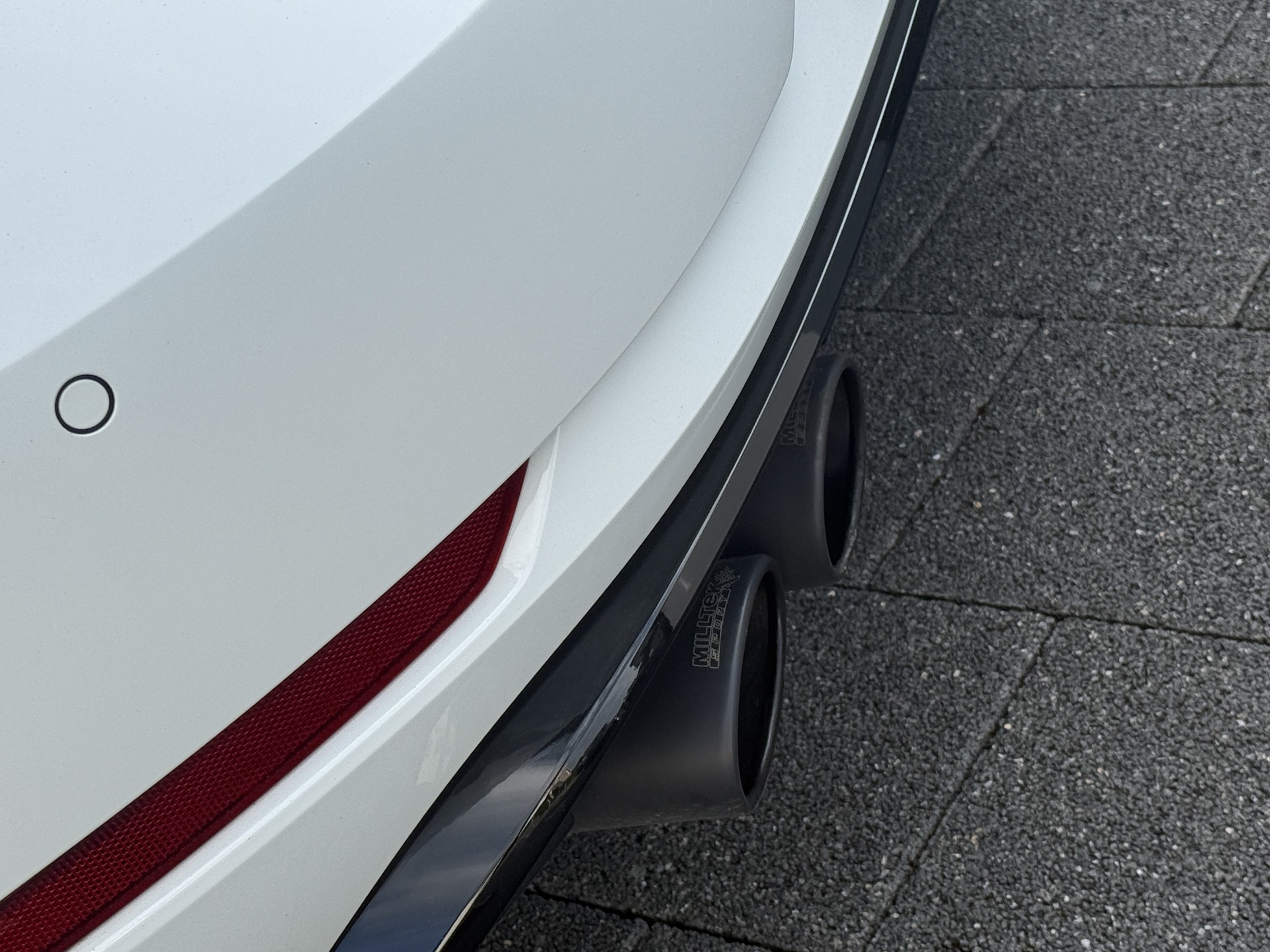 VW Golf 2.0 TSI R 4Motion / Face Lift - Digital-Cockpit / Frisch ab MFK-image-13