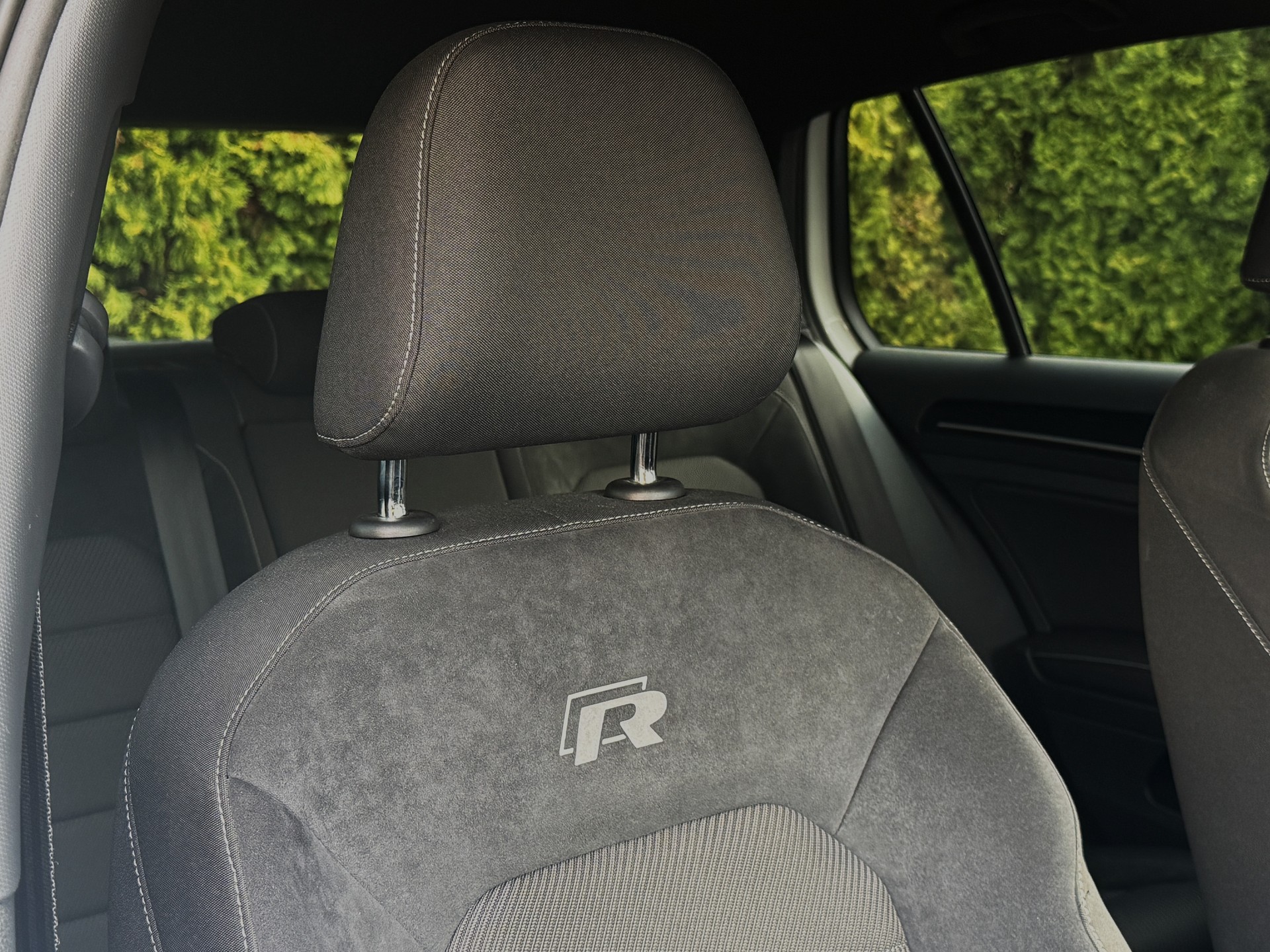 VW Golf 2.0 TSI R 4Motion / Face Lift - Digital-Cockpit / Frisch ab MFK-image-20