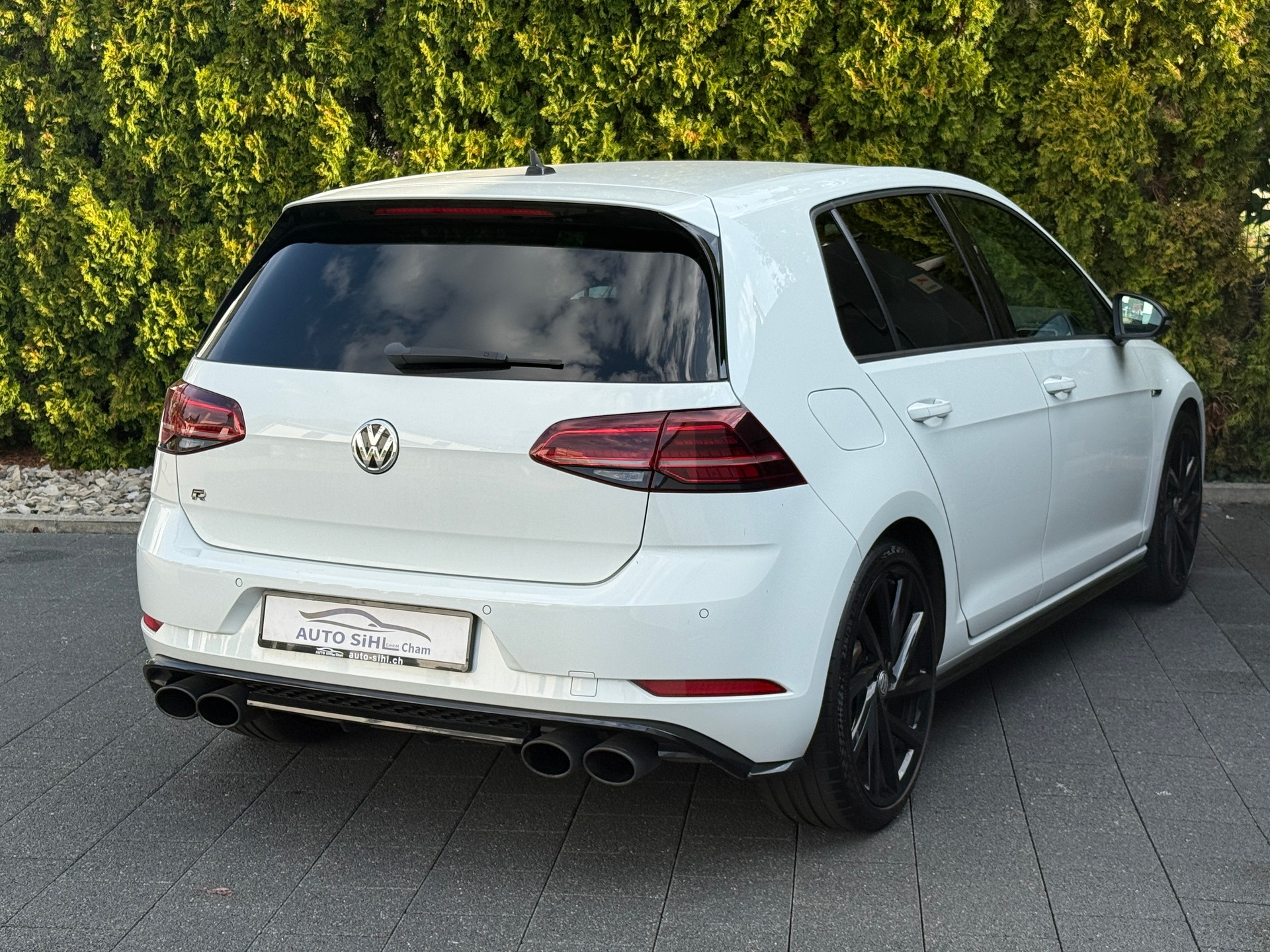 VW Golf 2.0 TSI R 4Motion / Face Lift - Digital-Cockpit / Frisch ab MFK-image-15