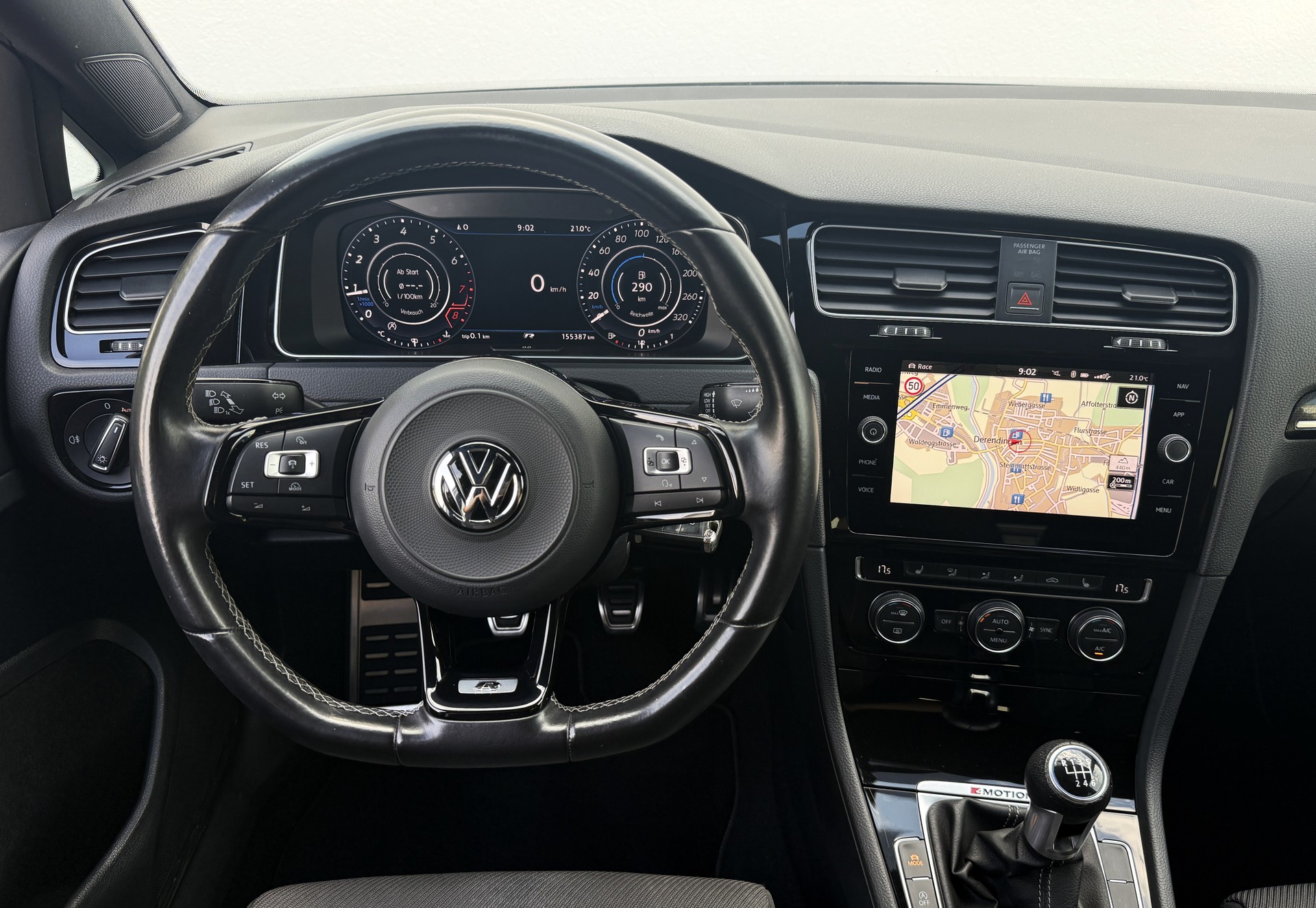 VW Golf 2.0 TSI R 4Motion / Face Lift - Digital-Cockpit / Frisch ab MFK-image-21