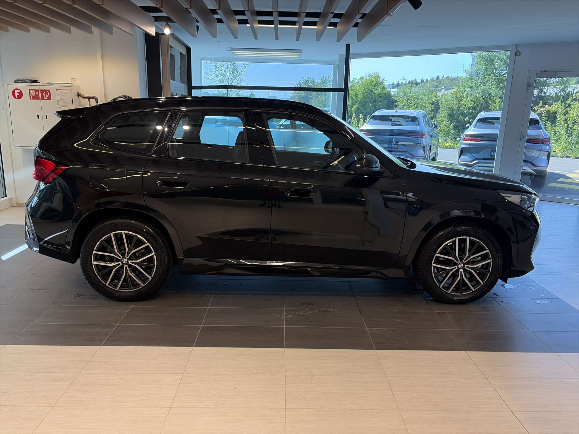 BMW X1 xDrive 25e M Sport 245PS Automat-image-13