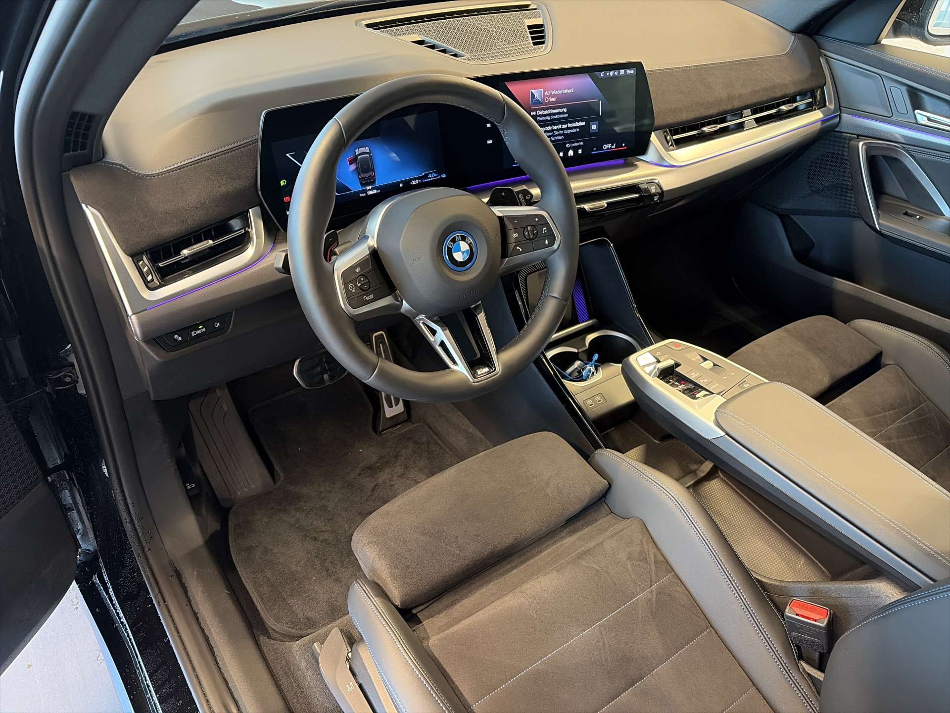 BMW X1 xDrive 25e M Sport 245PS Automat-image-5