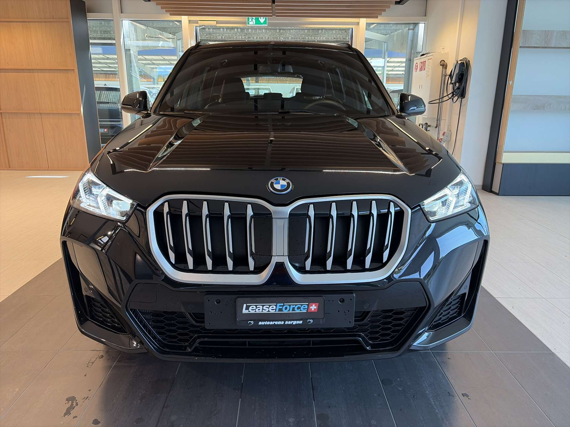 BMW X1 xDrive 25e M Sport 245PS Automat-image-10