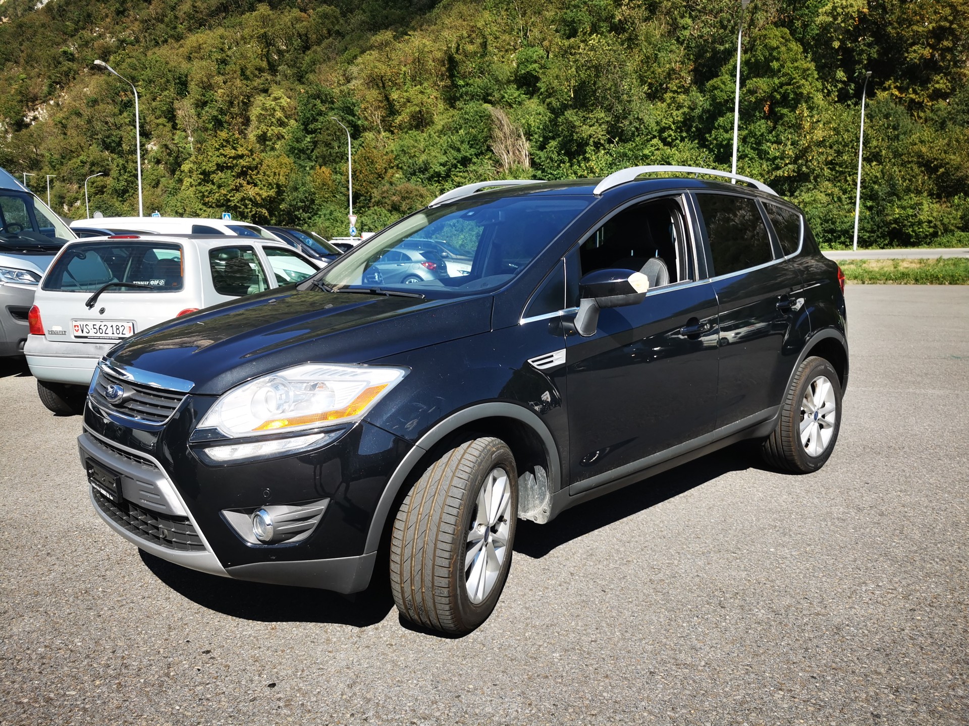 FORD Kuga 2.0 TDCi Carving 4WD-image-1